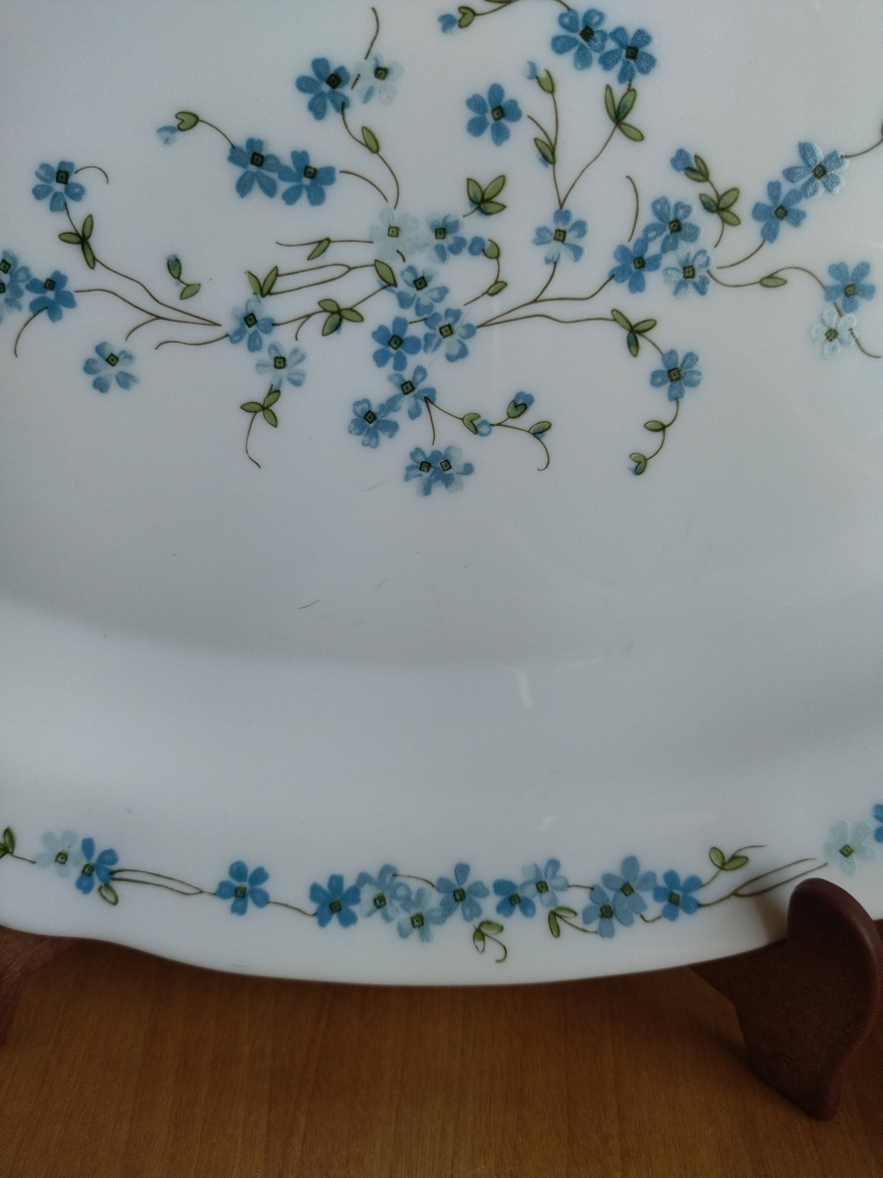 Serving dish arcopal forget-me-not Vintage Veronica