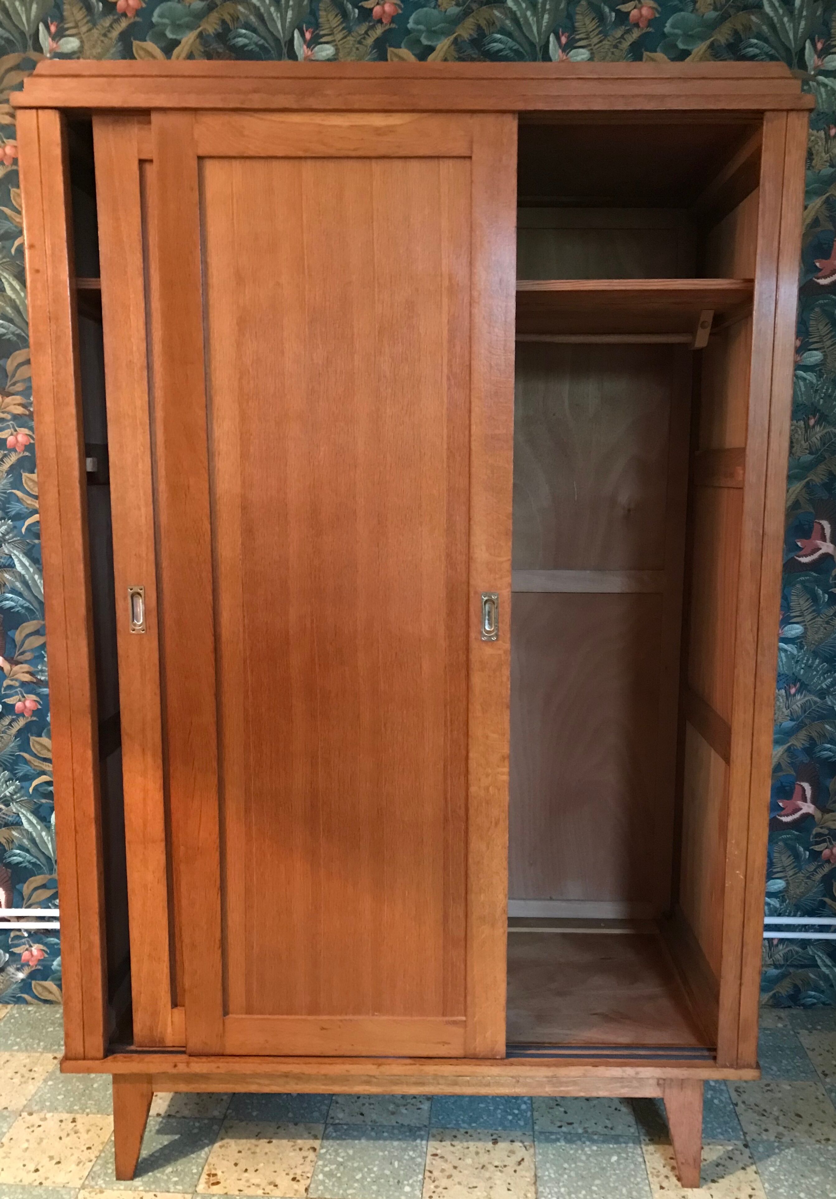 Vintage parisian wardrobe 1950