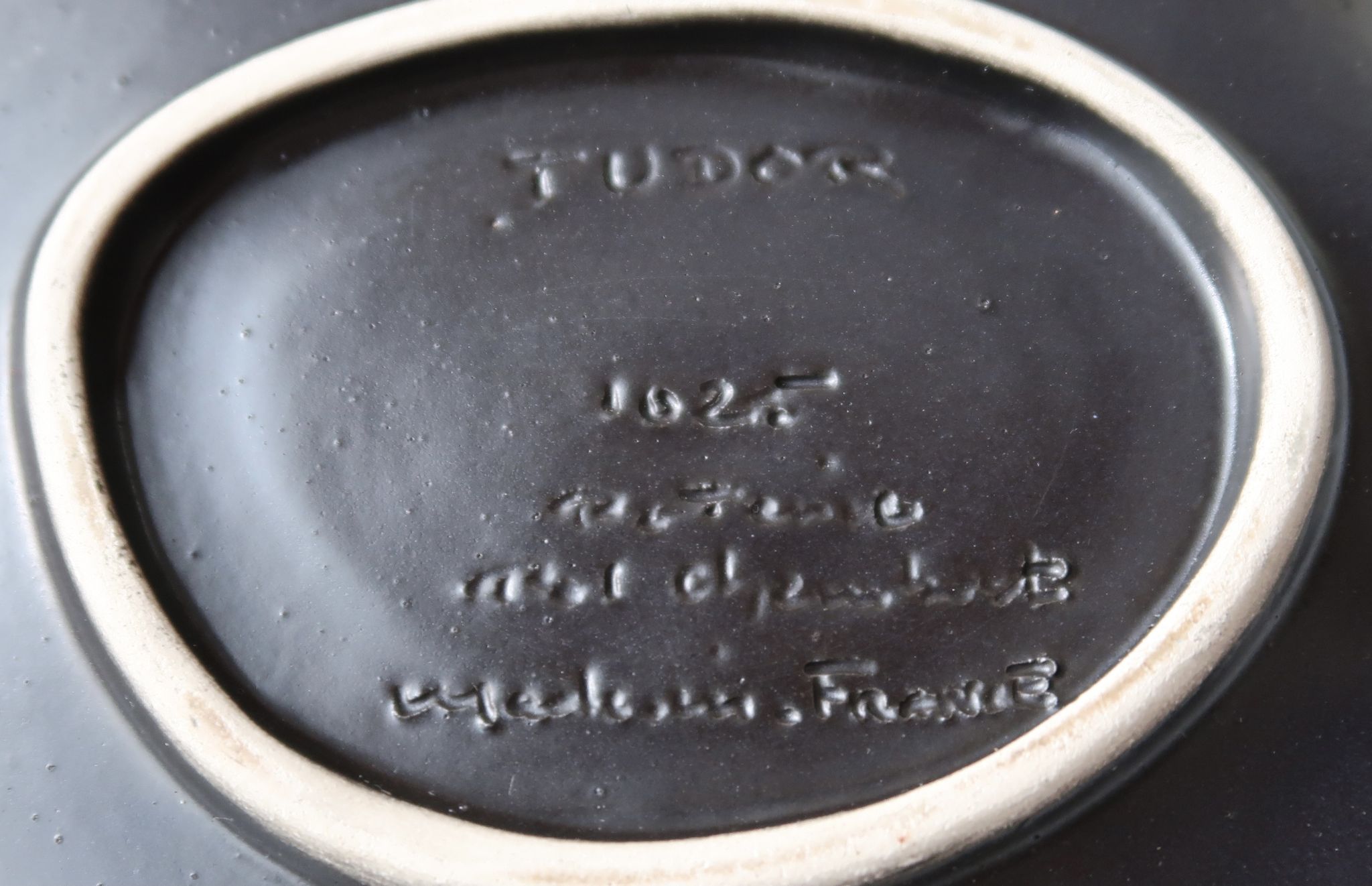 Ceramic "oyster" dish by Pol Chambost, 60s