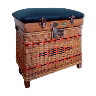 Stool and trunk in rattan