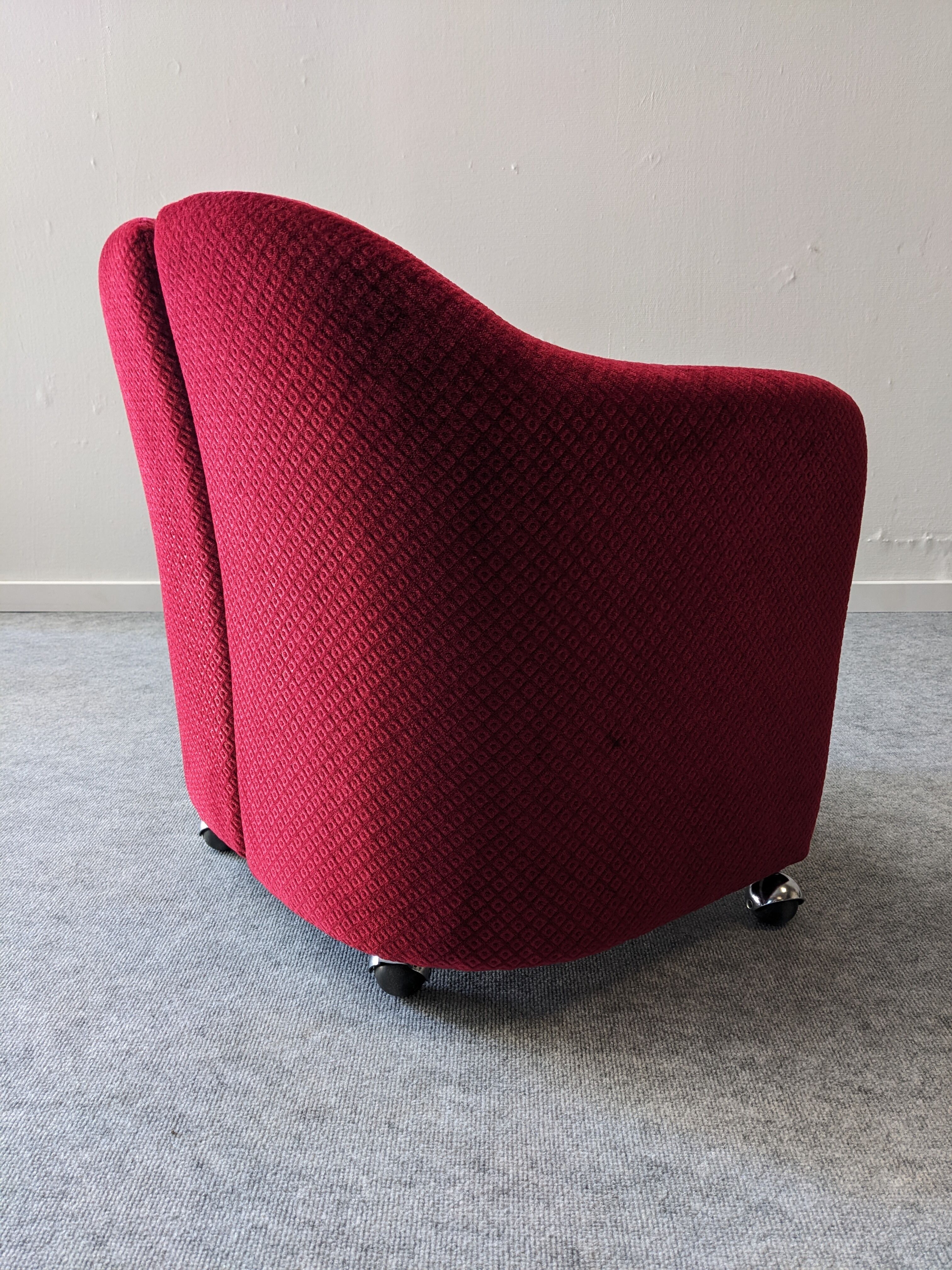 Italian armchair from the 60s/70s by Eugenio Gerli for Tecno