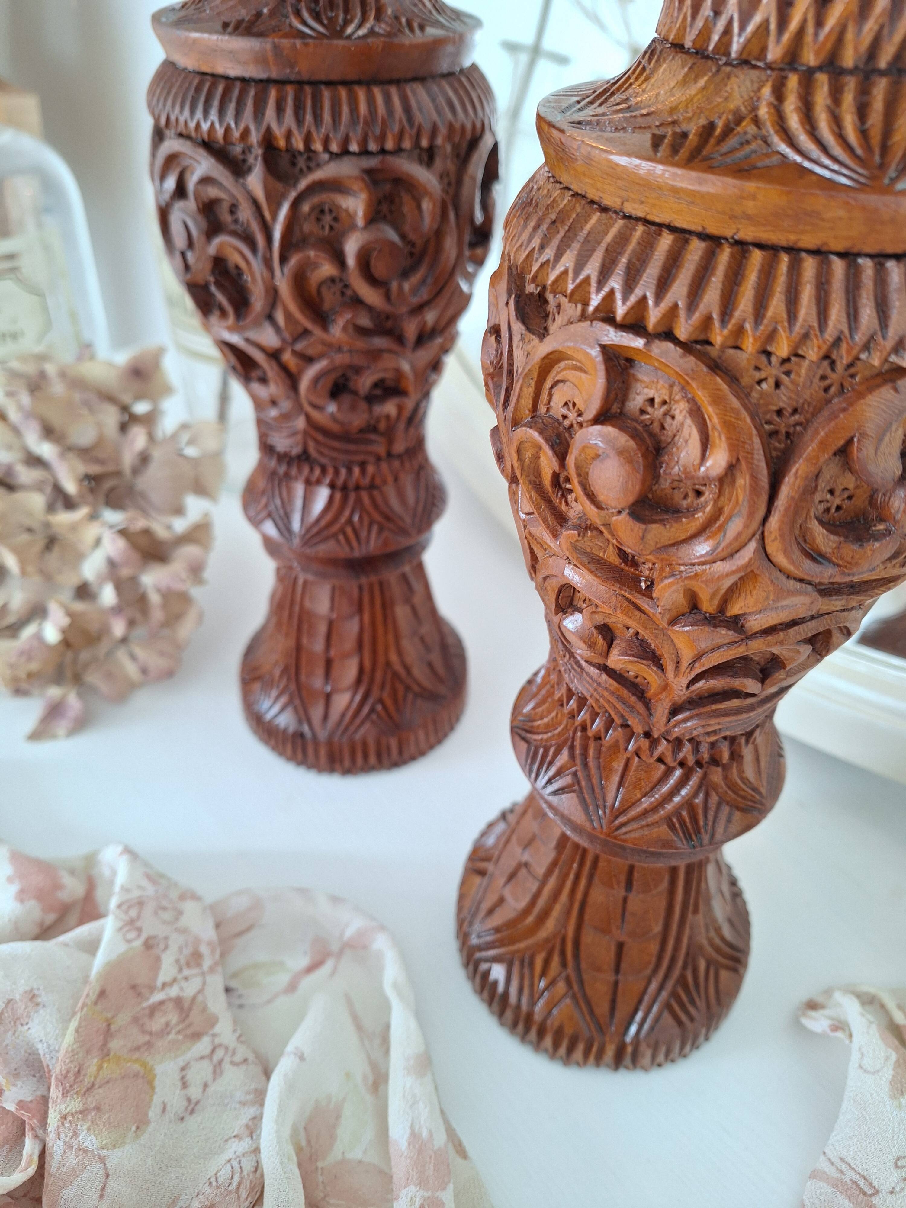 Candle holder / Vase in carved solid wood