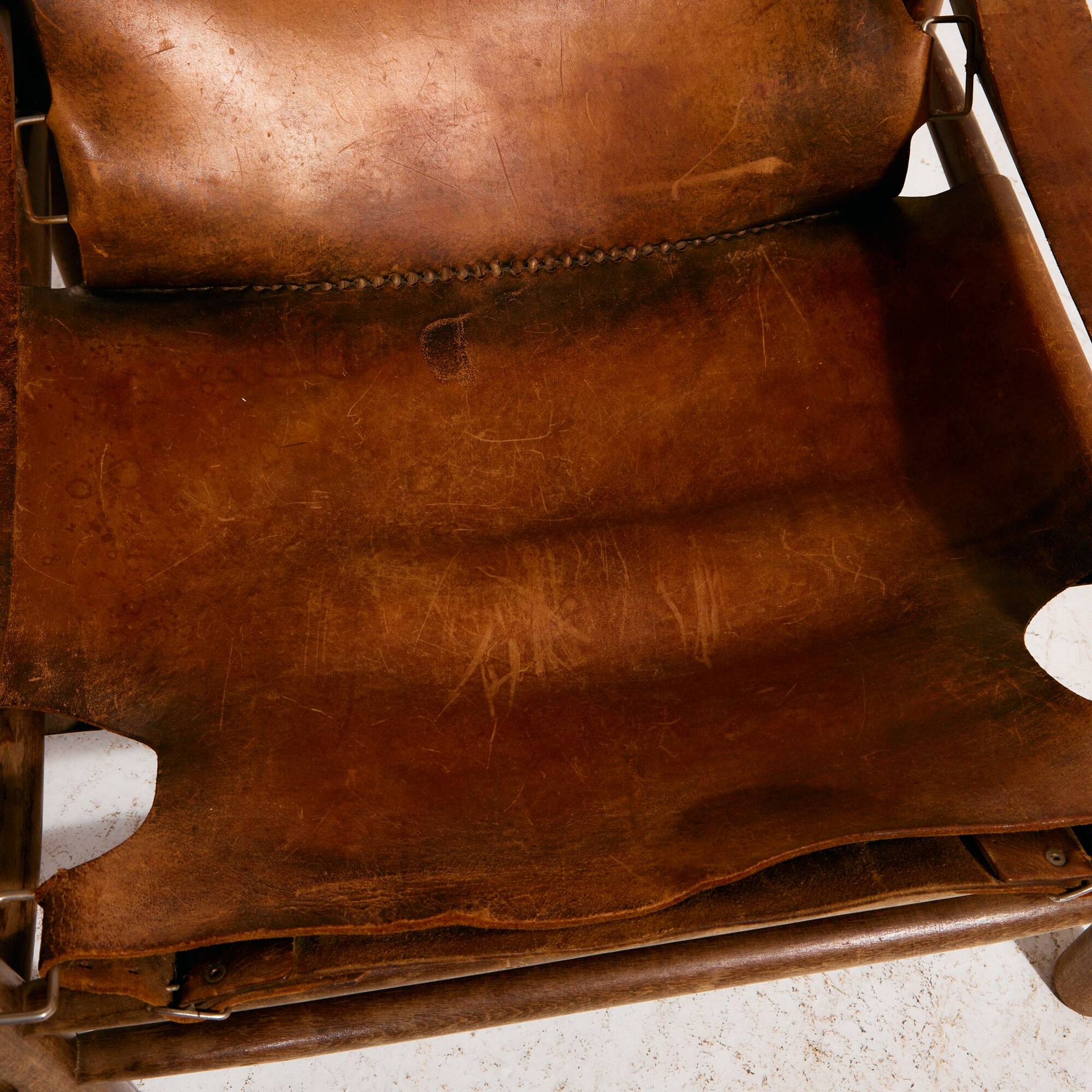 Fauteuil lounge en cuir de veau hongrois
