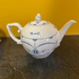 Service à thé en porcelaine