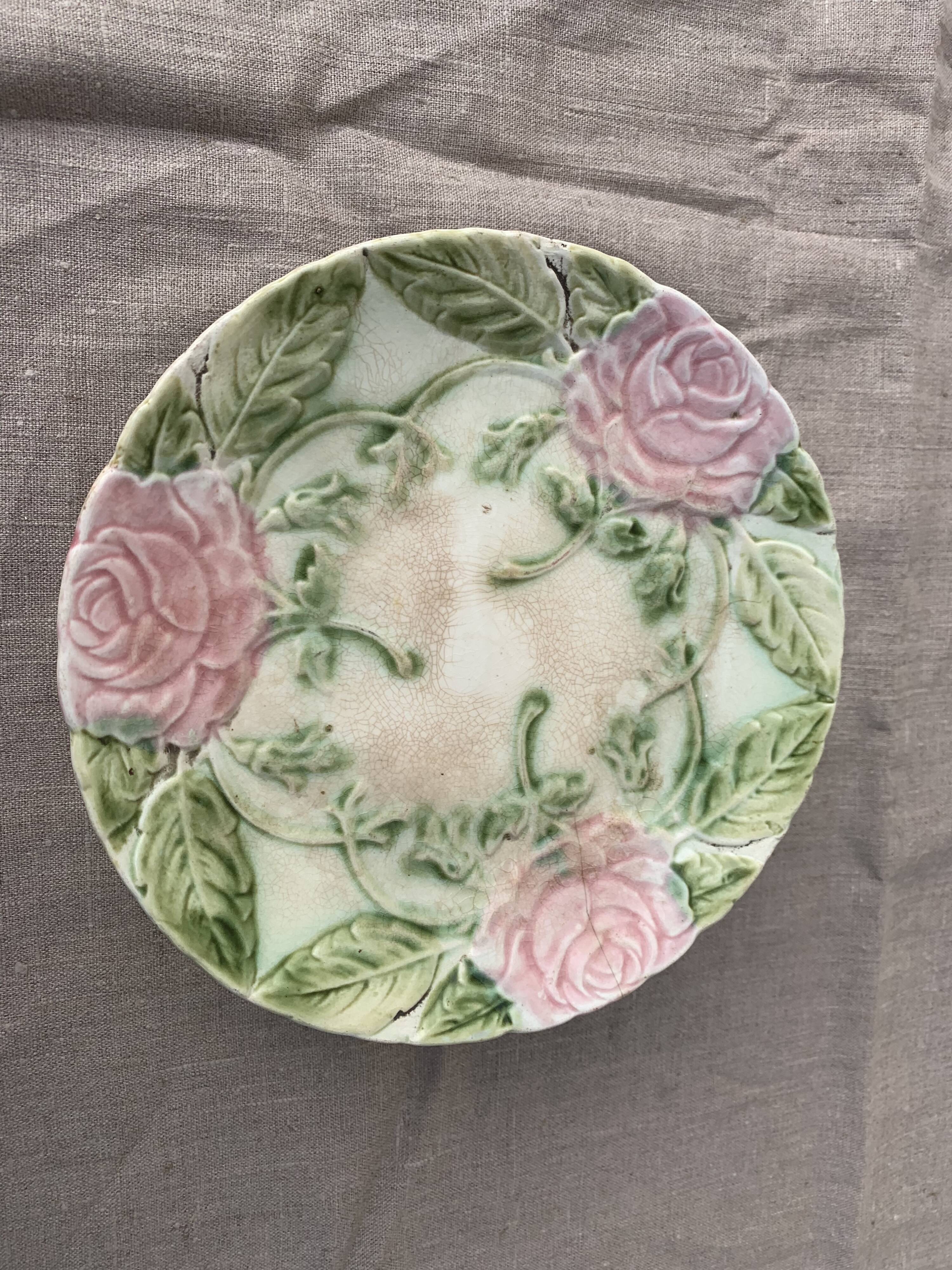 Compotier in slip pattern with art deco roses