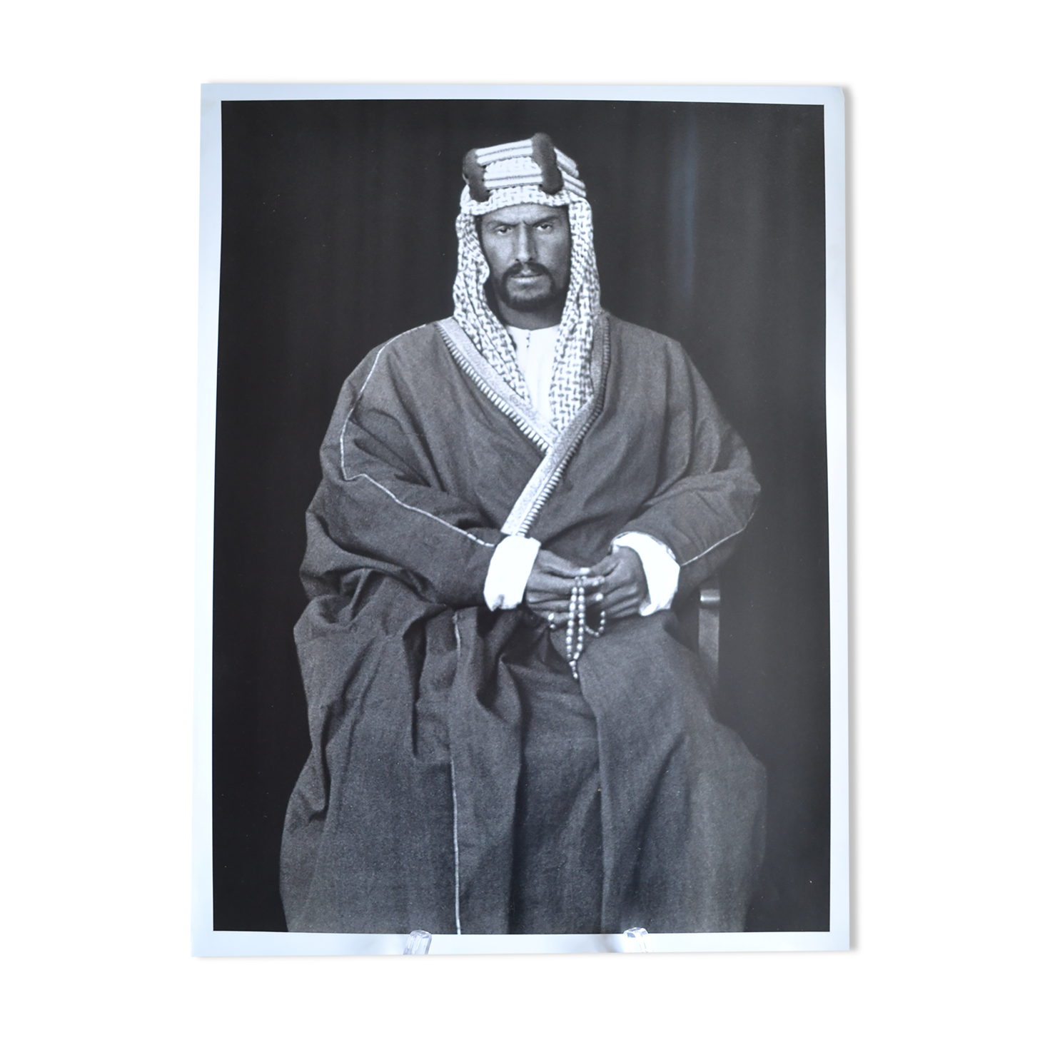 Anonymous silver photo arab man in traditional dress circa 1970