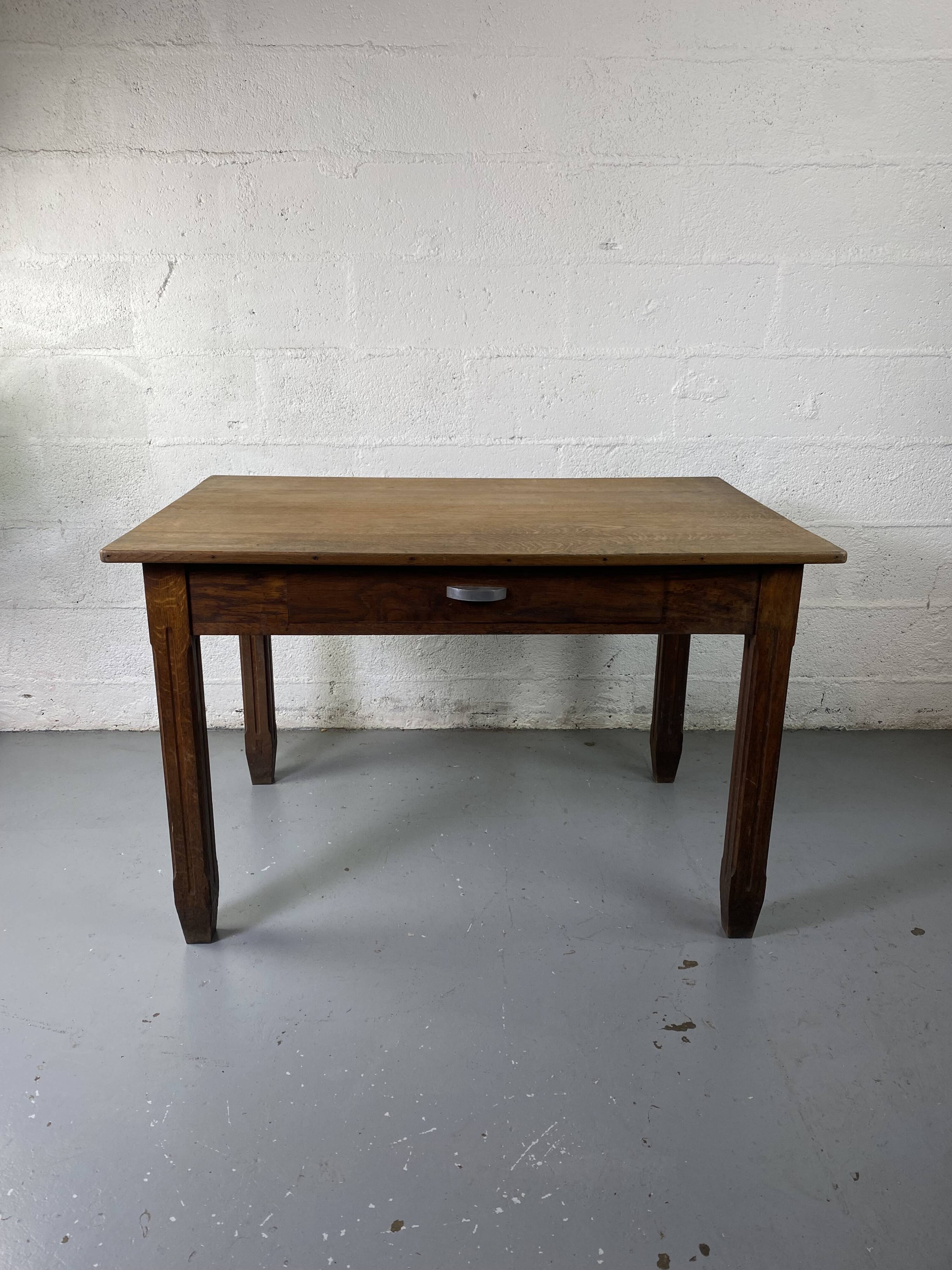 Vintage Art-Deco Table