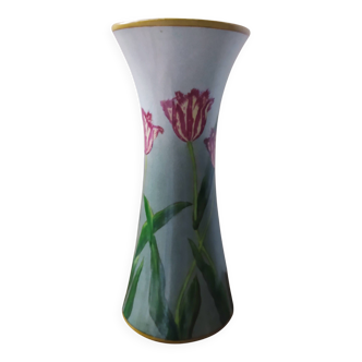 Art Nouveau glazed ceramic vase with Tulip decoration from the Sphère house