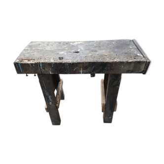 Établi de petite taille