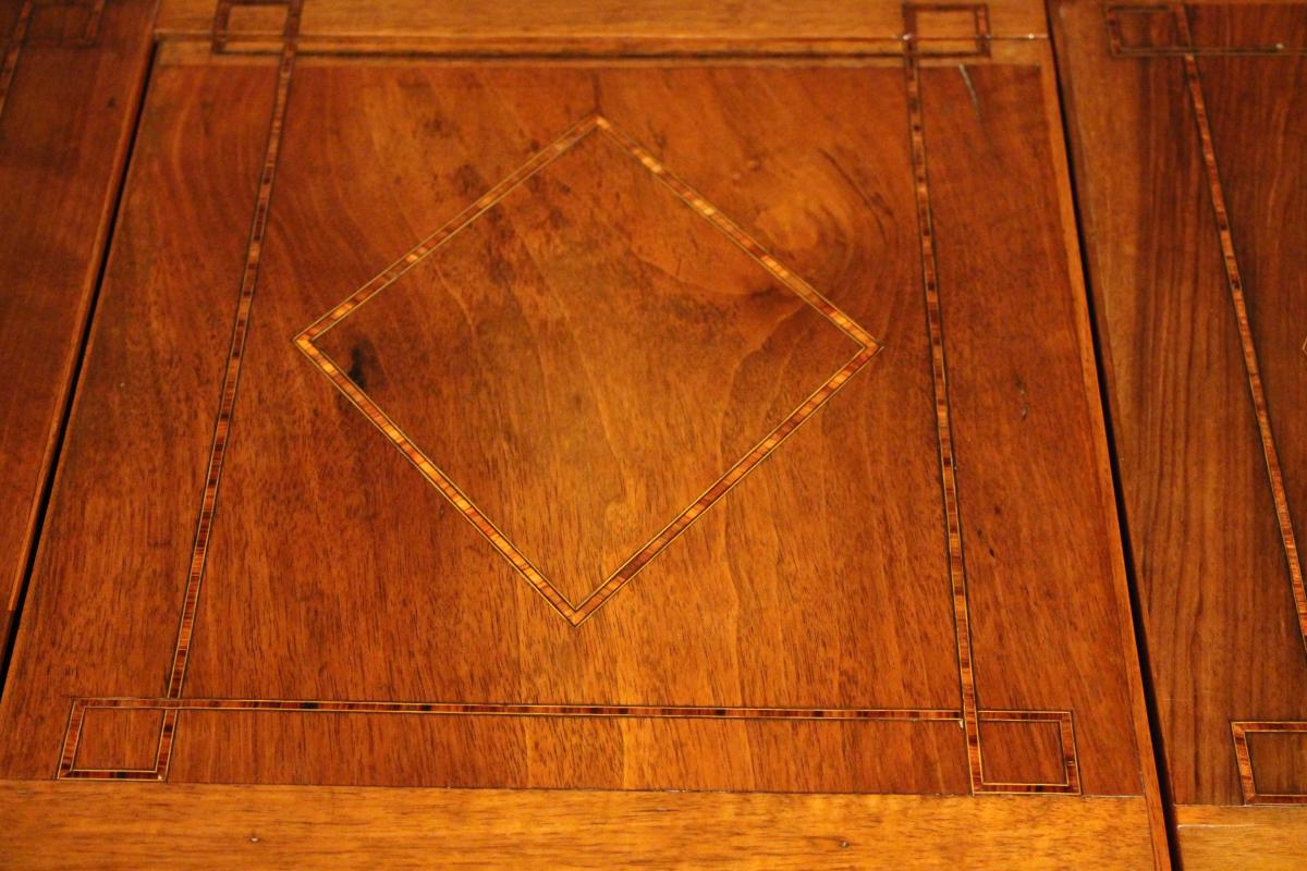 18th century hairdresser