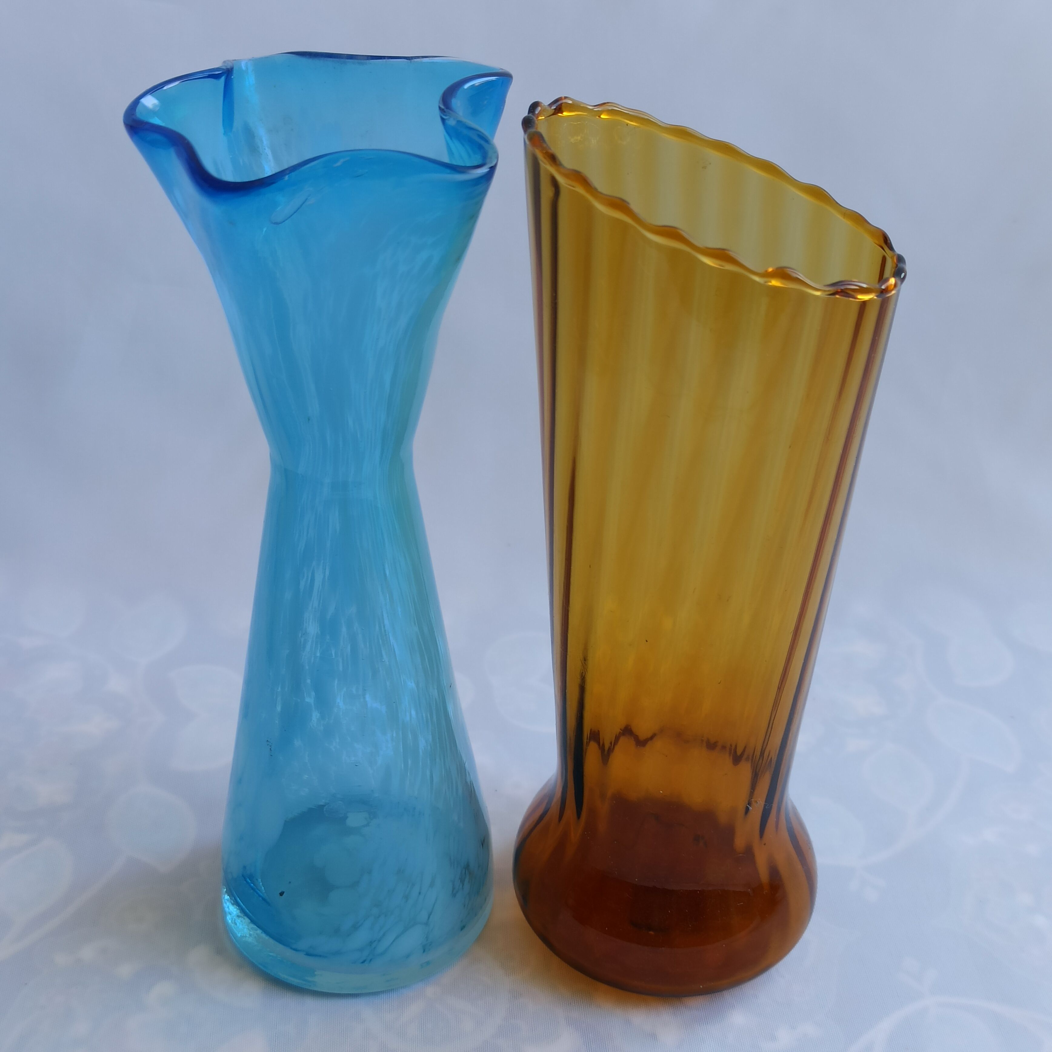 Duo of vintage Italian vases in blown glass