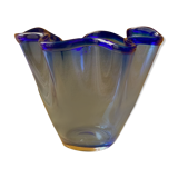 "Tulip vase" - vase danois en verre bleu conçu par Anker Iversen