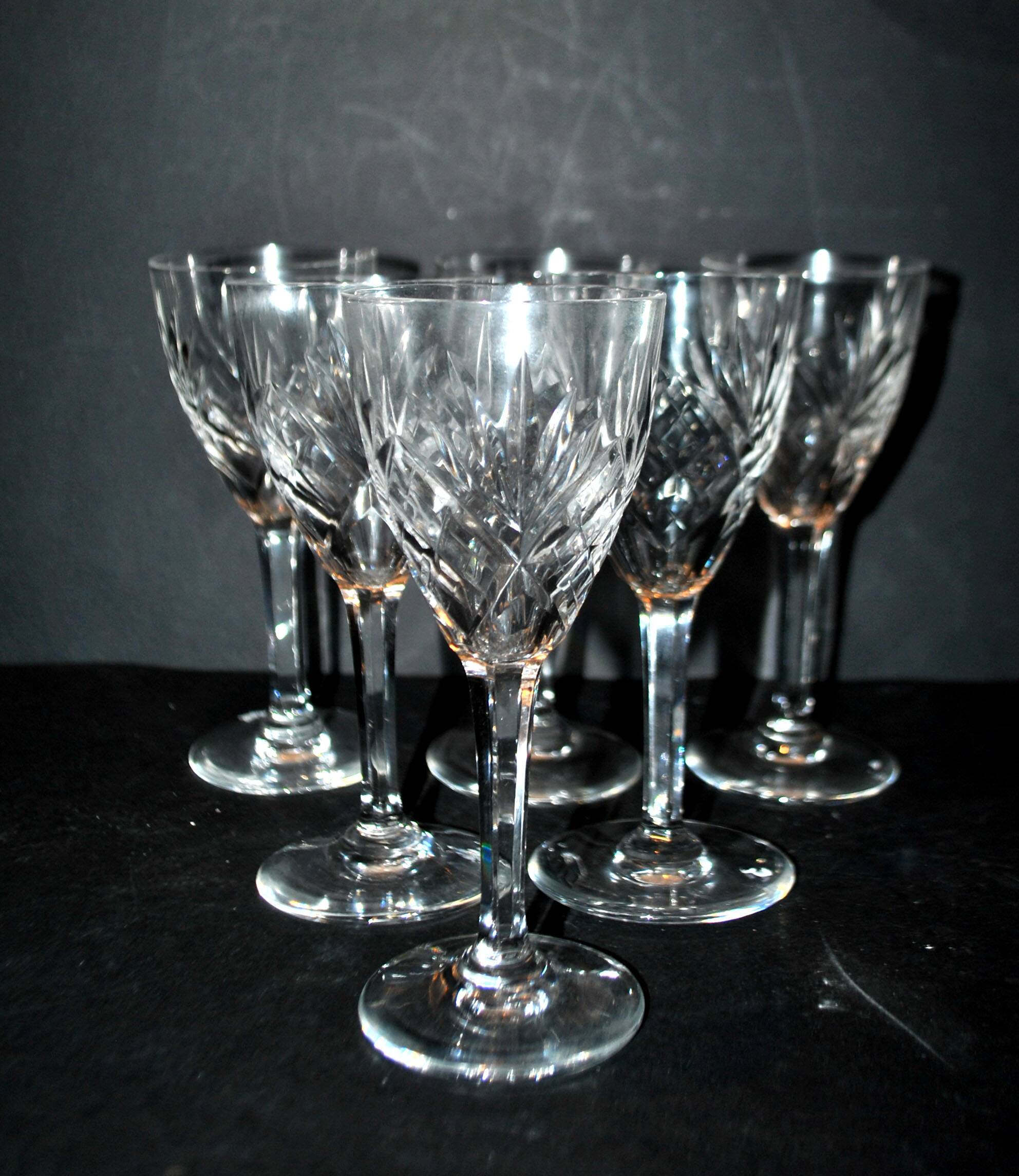 Set of 6 chantilly white wine glasses, cut crystal from saint-louis, h14cm