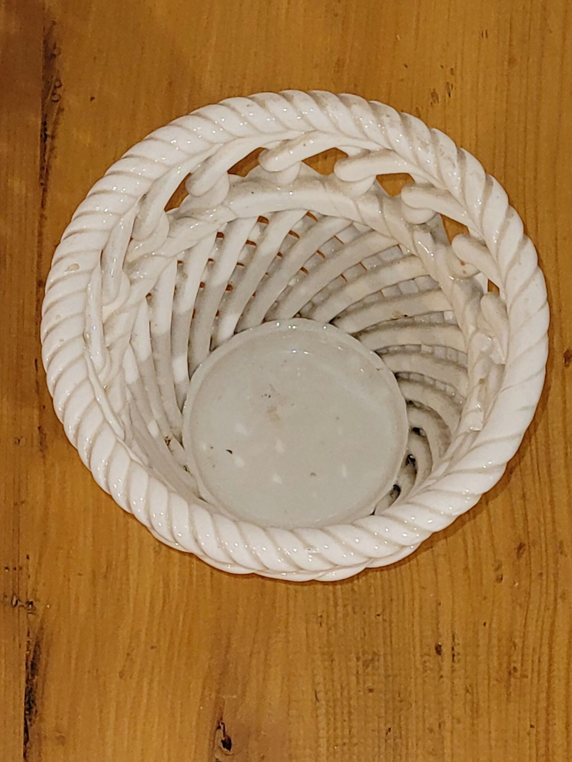 Braided ceramic pot cover - vintage