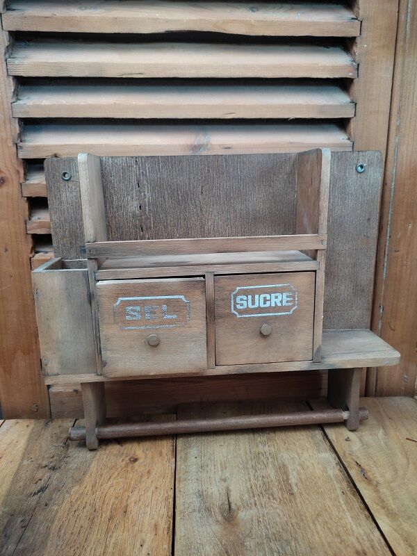Shelf spices support wipes any drawer wood patinated