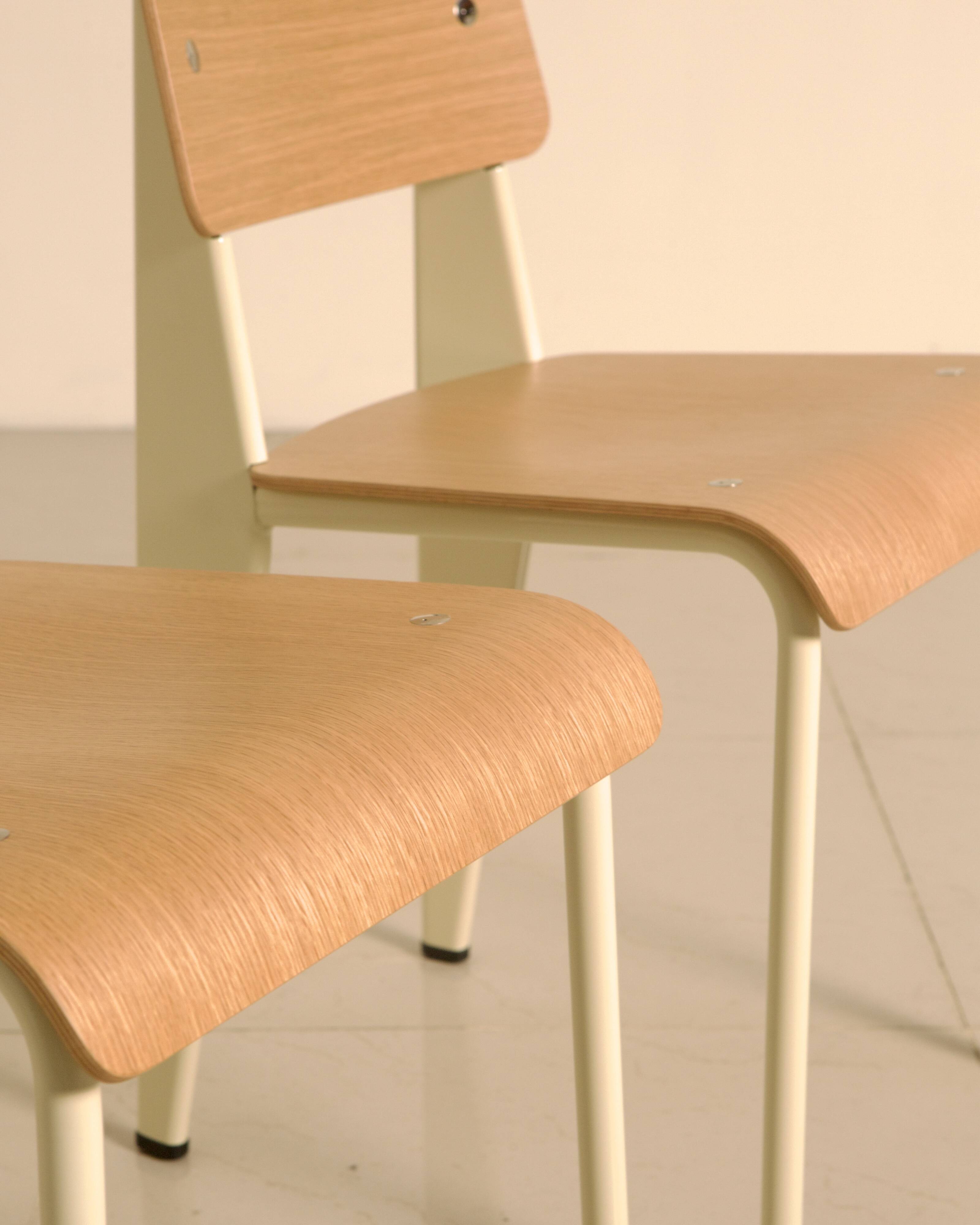 Set of 4 cream "Standard" chairs by Jean Prouvé for Vitra 00's