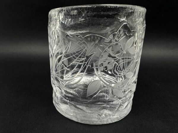 Vase en cristal signé Bjorn Wiinblad pour Rosenthal, édition limitée numérotée 63/100