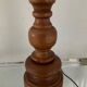 Lampe vintage des années 60-70 en bois et opaline