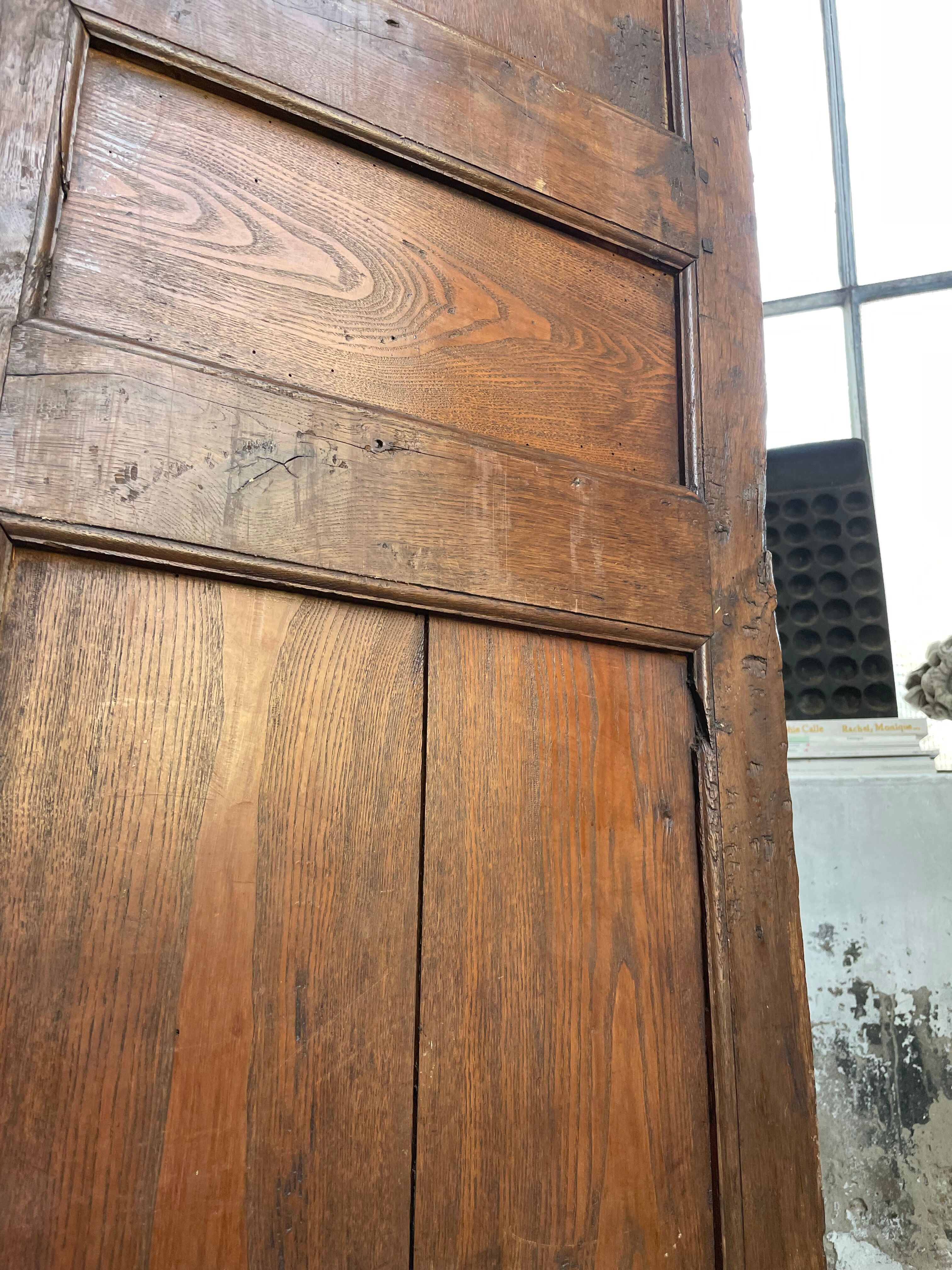 Savoyard solid oak cabinet XVIIIth