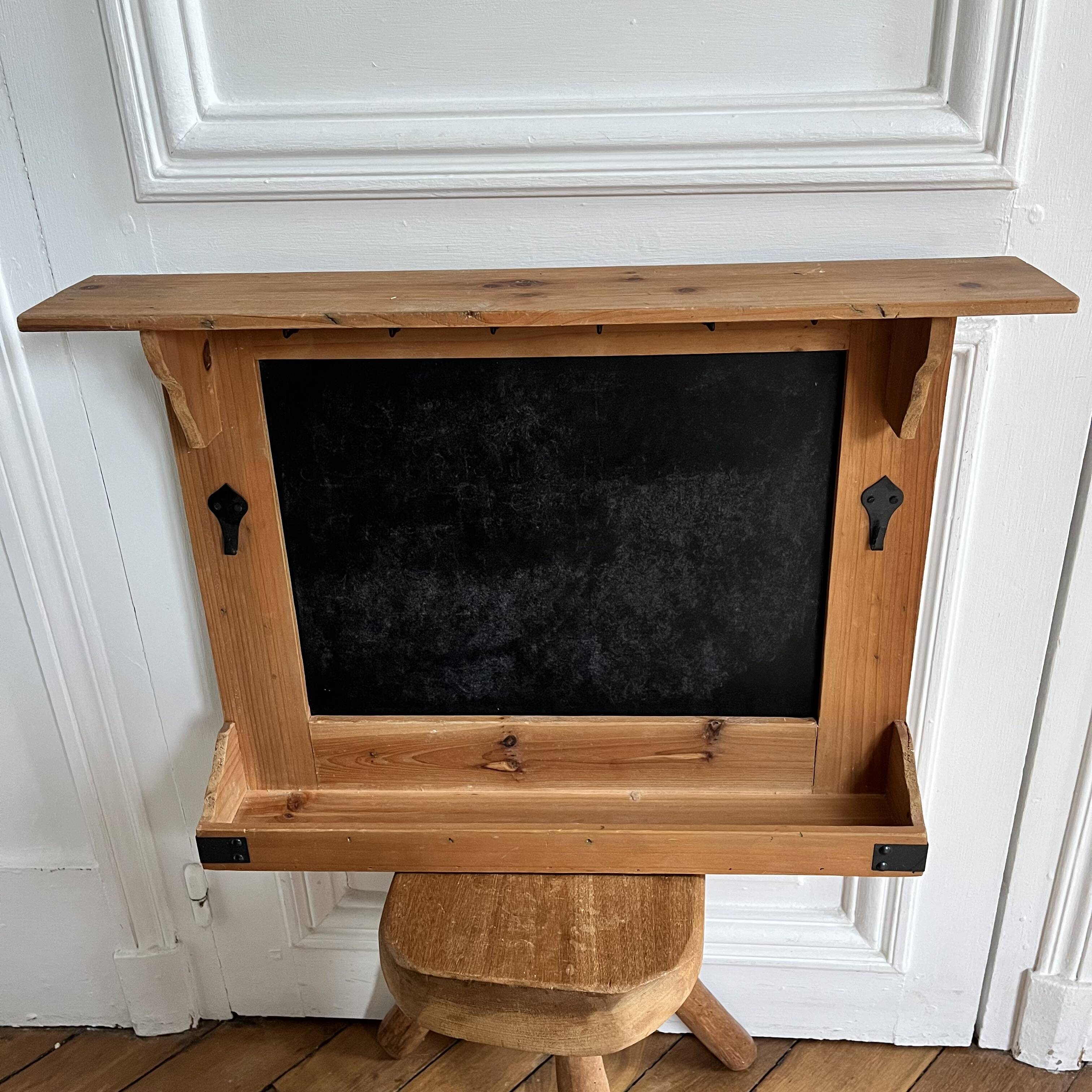 Workshop kitchen hook shelf