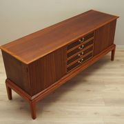 Enfilade en acajou, design danois, années 1970, production : Danemark