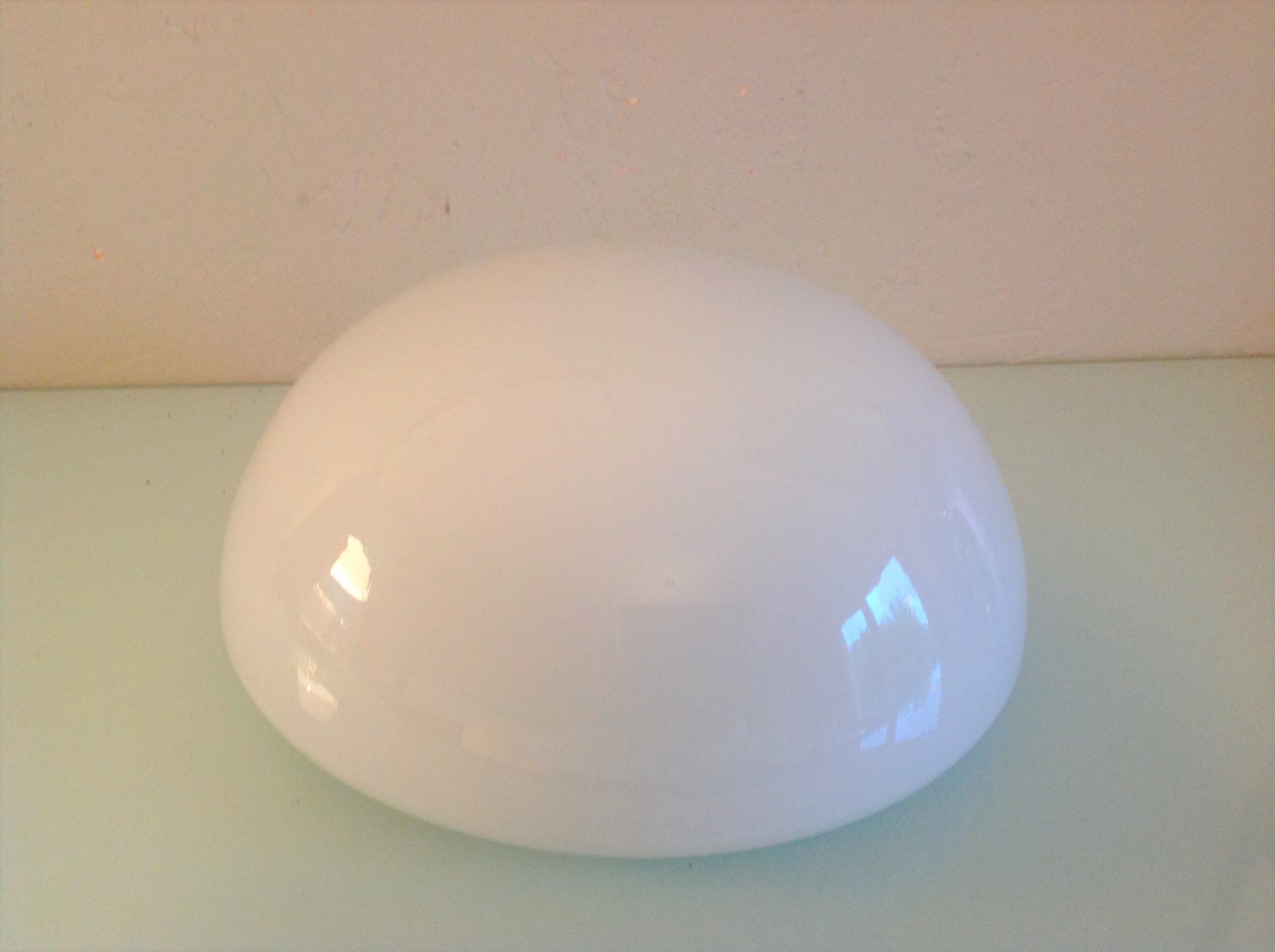 Half moon ceiling lamp in vintage white opaline 60/70s