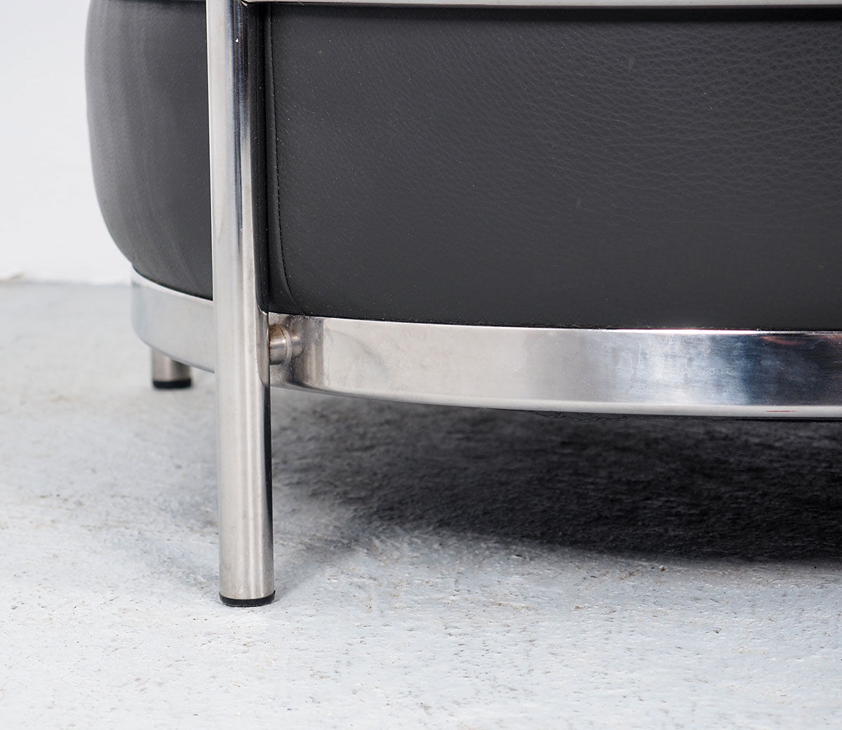Italian Leather Onda Armchairs from Zanotta, 1980