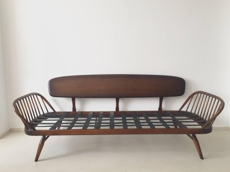 Studio Meridian model 355 sofa designed by Lucian Ercolani 1950s