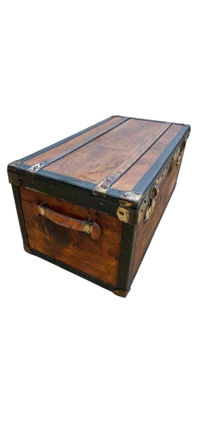 Malle en bois lavoet