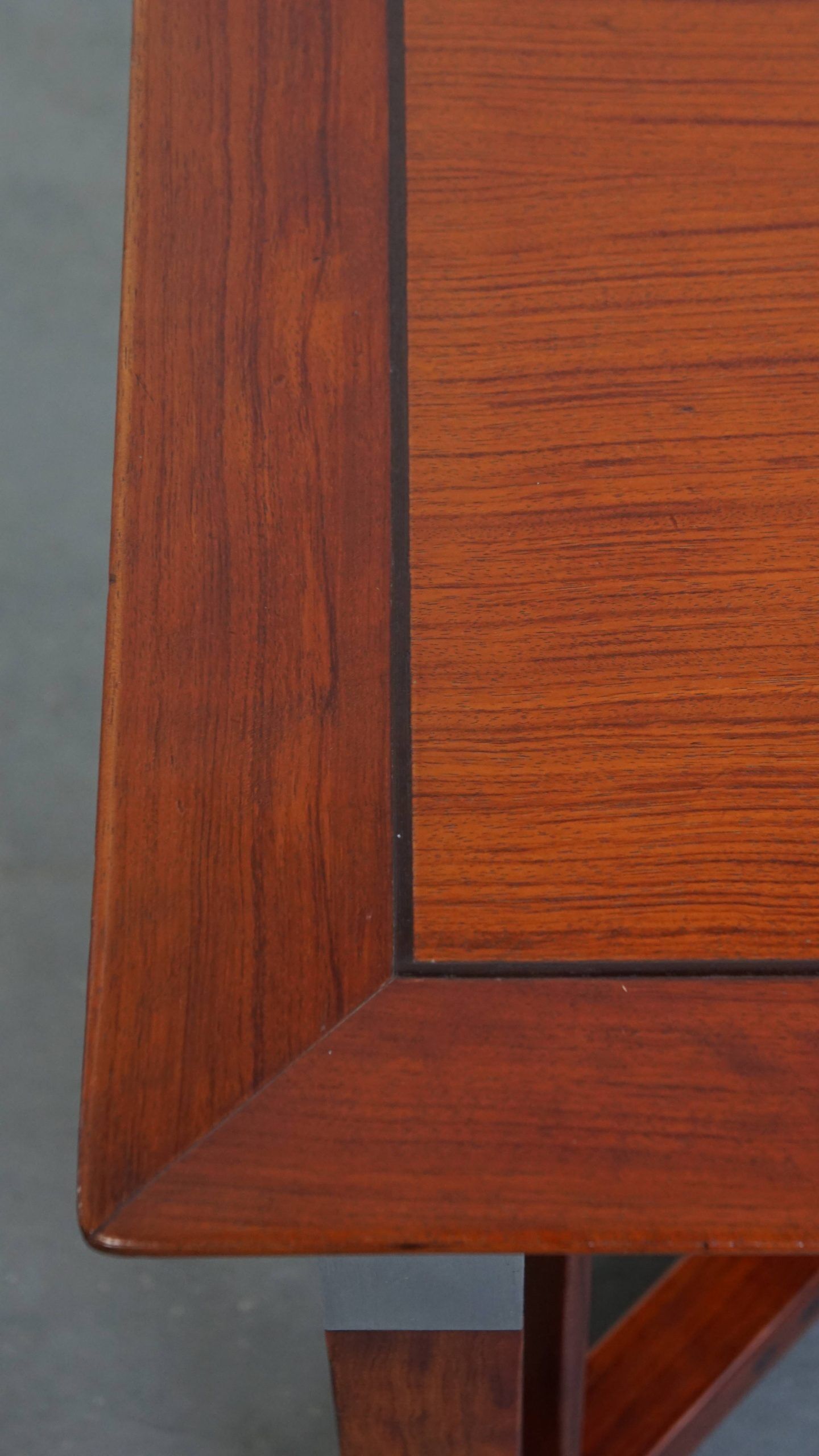 Square Art Deco coffee table by Schuitema from the Decoforma series