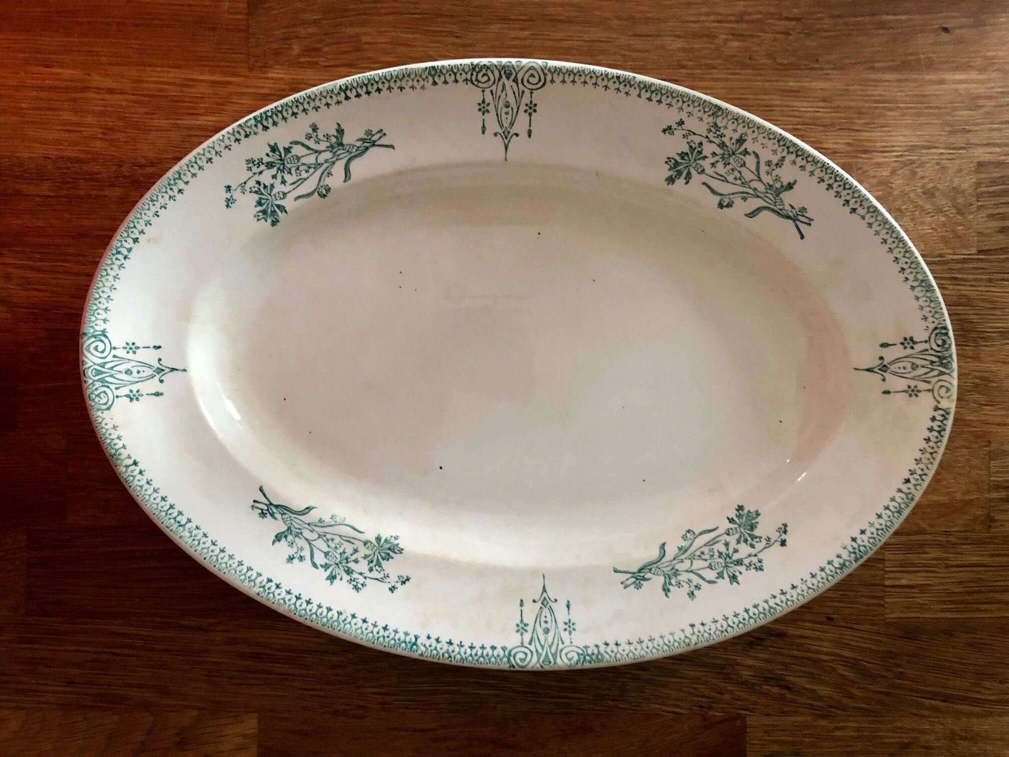 Oval dish Saint-Amand 32x25