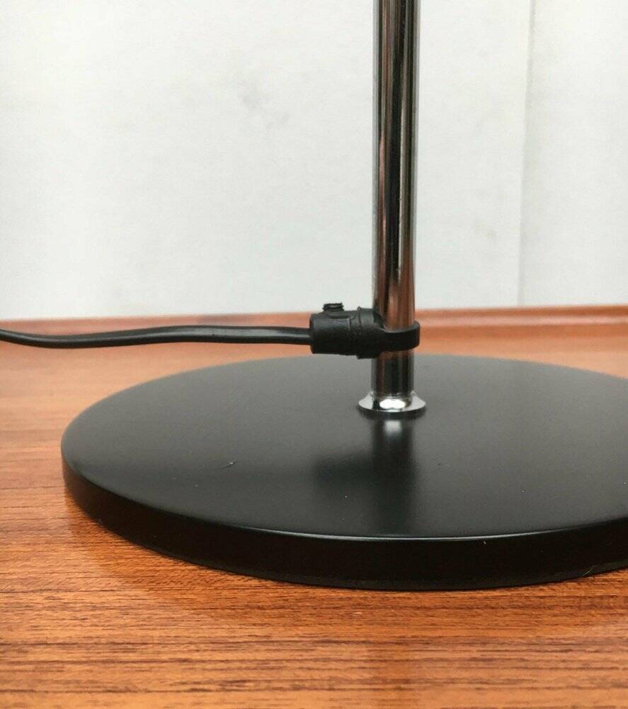 Cirkel table lamp, postmodern, from Ikea, 1980s.