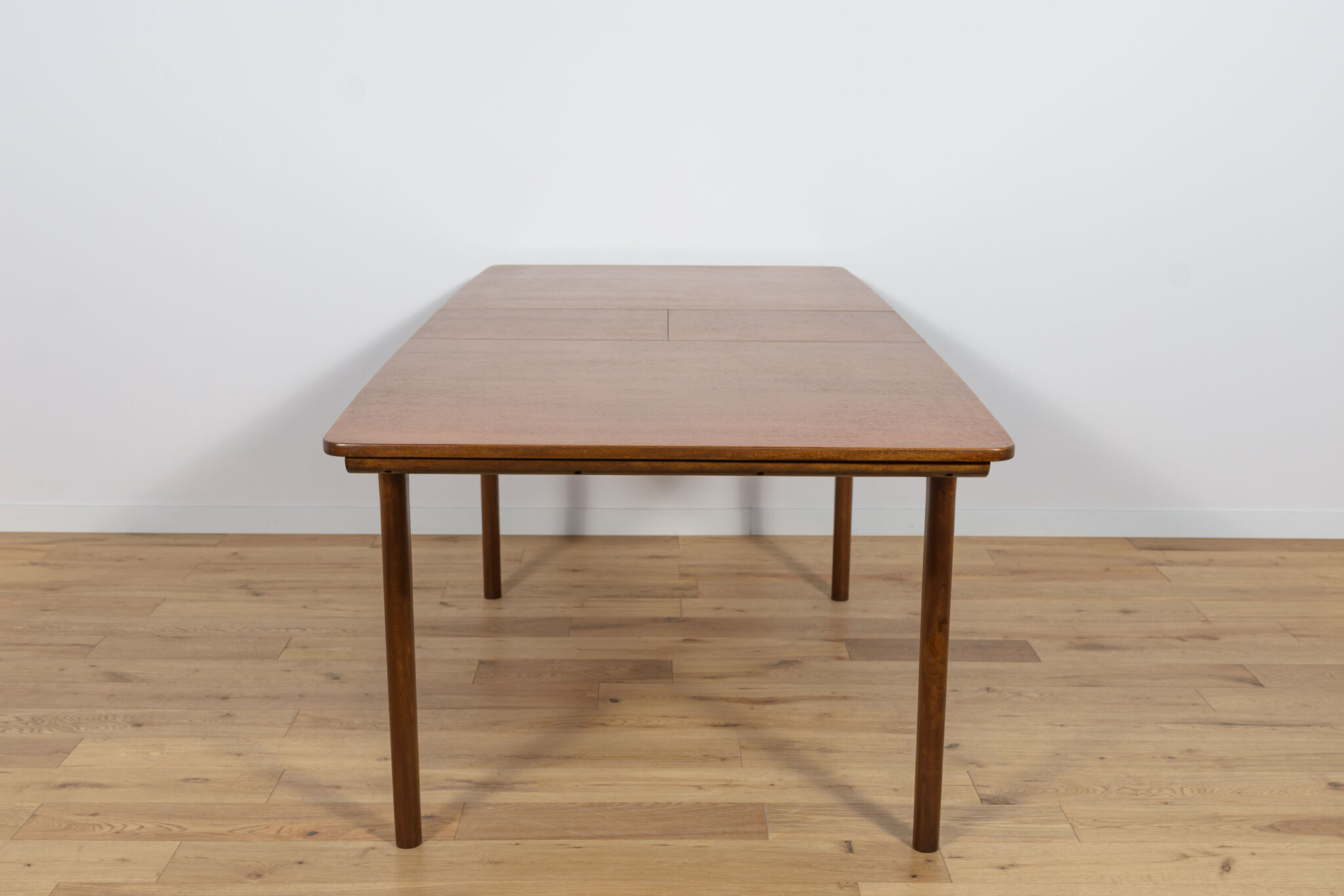 Mid-Century Teak Extendable Dining Table from McIntosh, 1960s