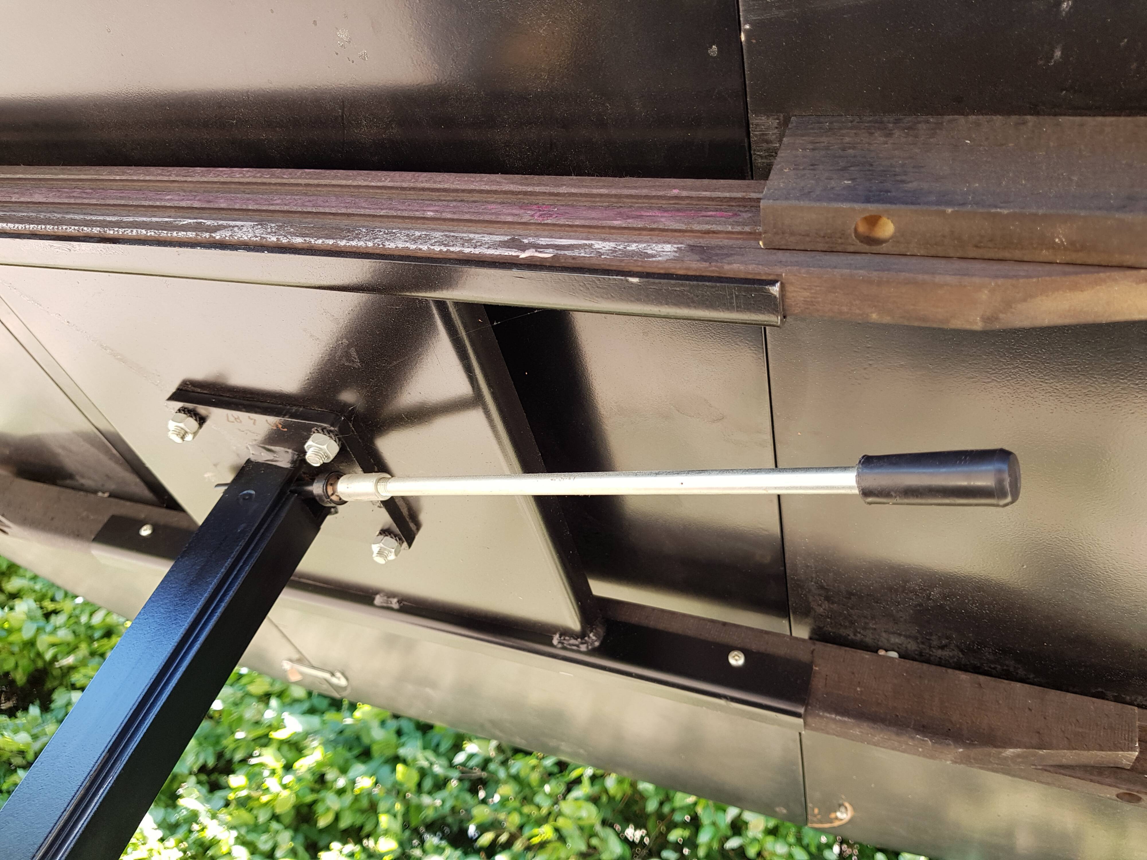 Osvaldo Borsani coffee table