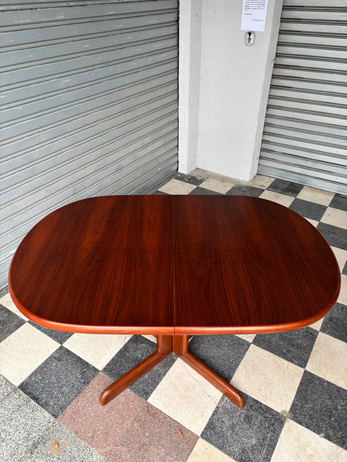 Vintage Scandinavian extendable table