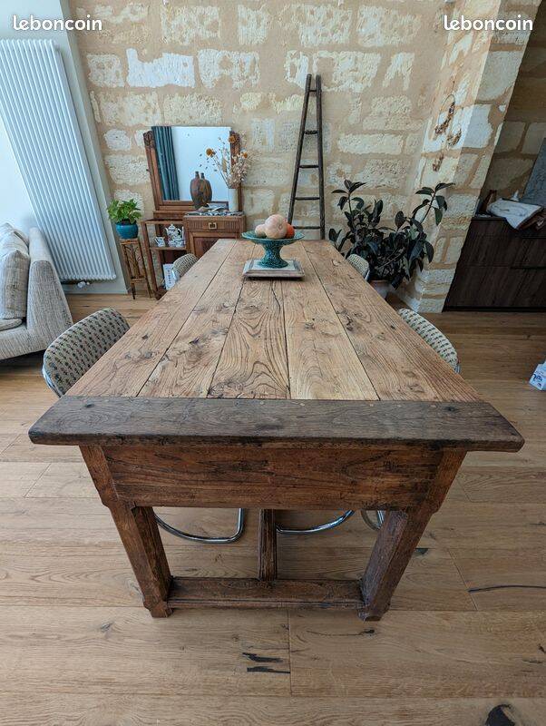 Old farmhouse table in solid elm