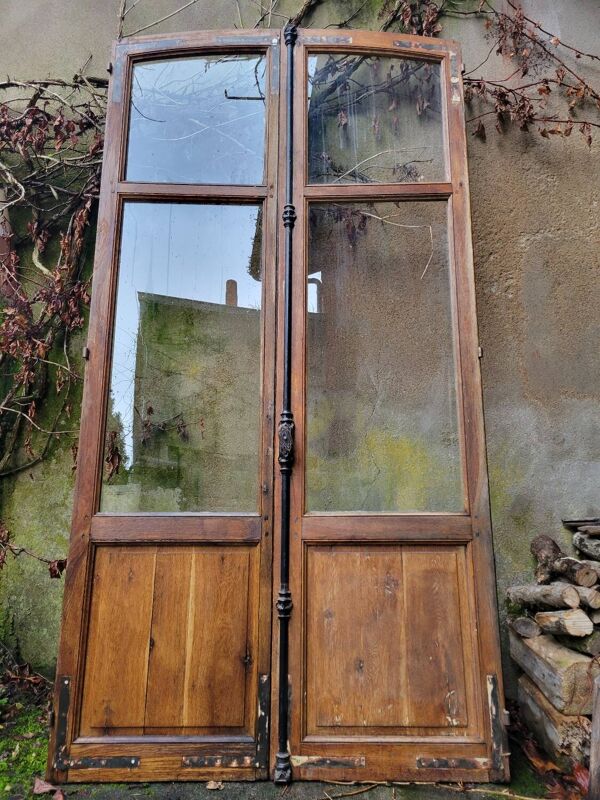 Porte-fenêtre, double porte vitrée ancienne