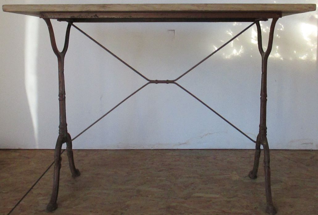 Bistro table 1900 oak tray