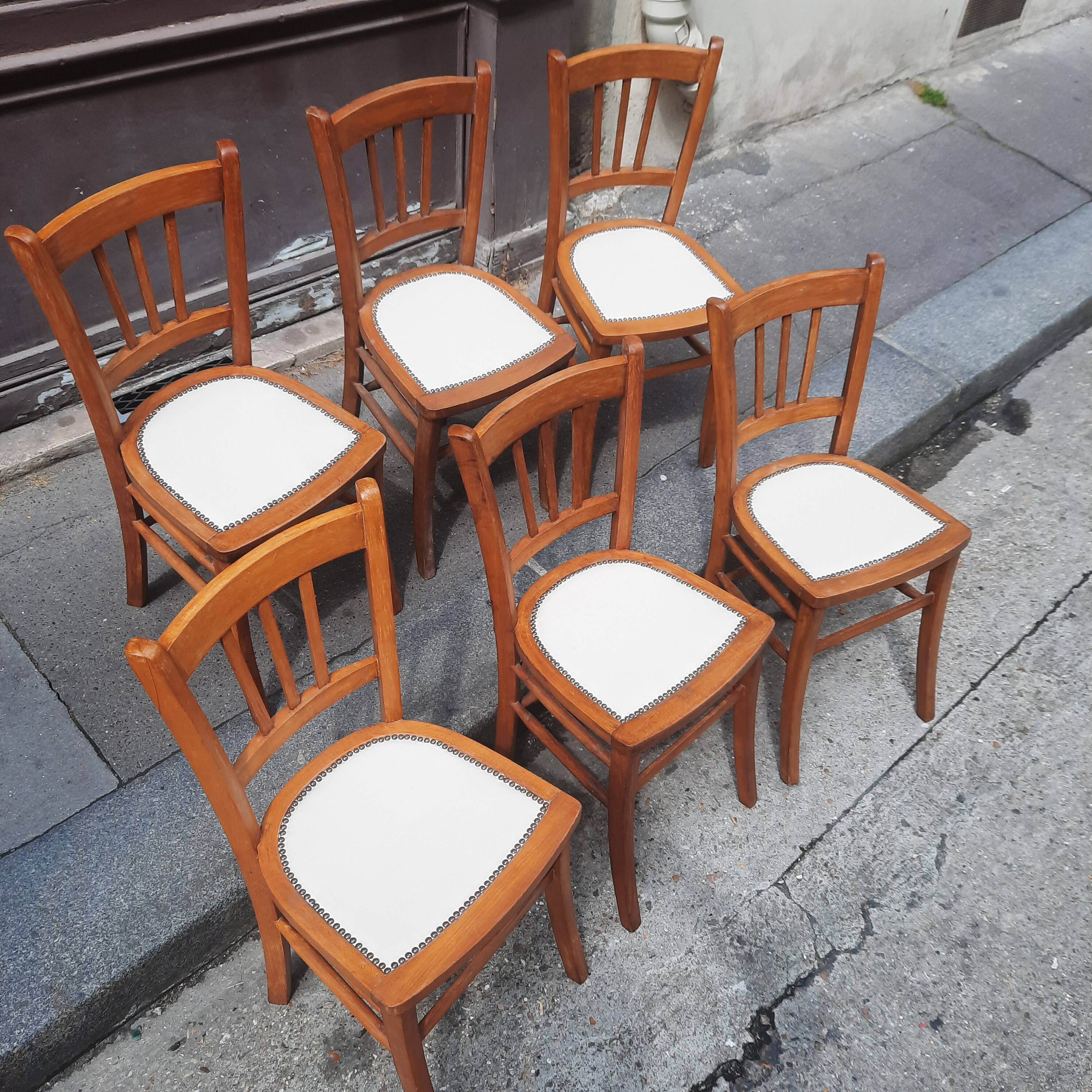 Set of 6 bistro chairs