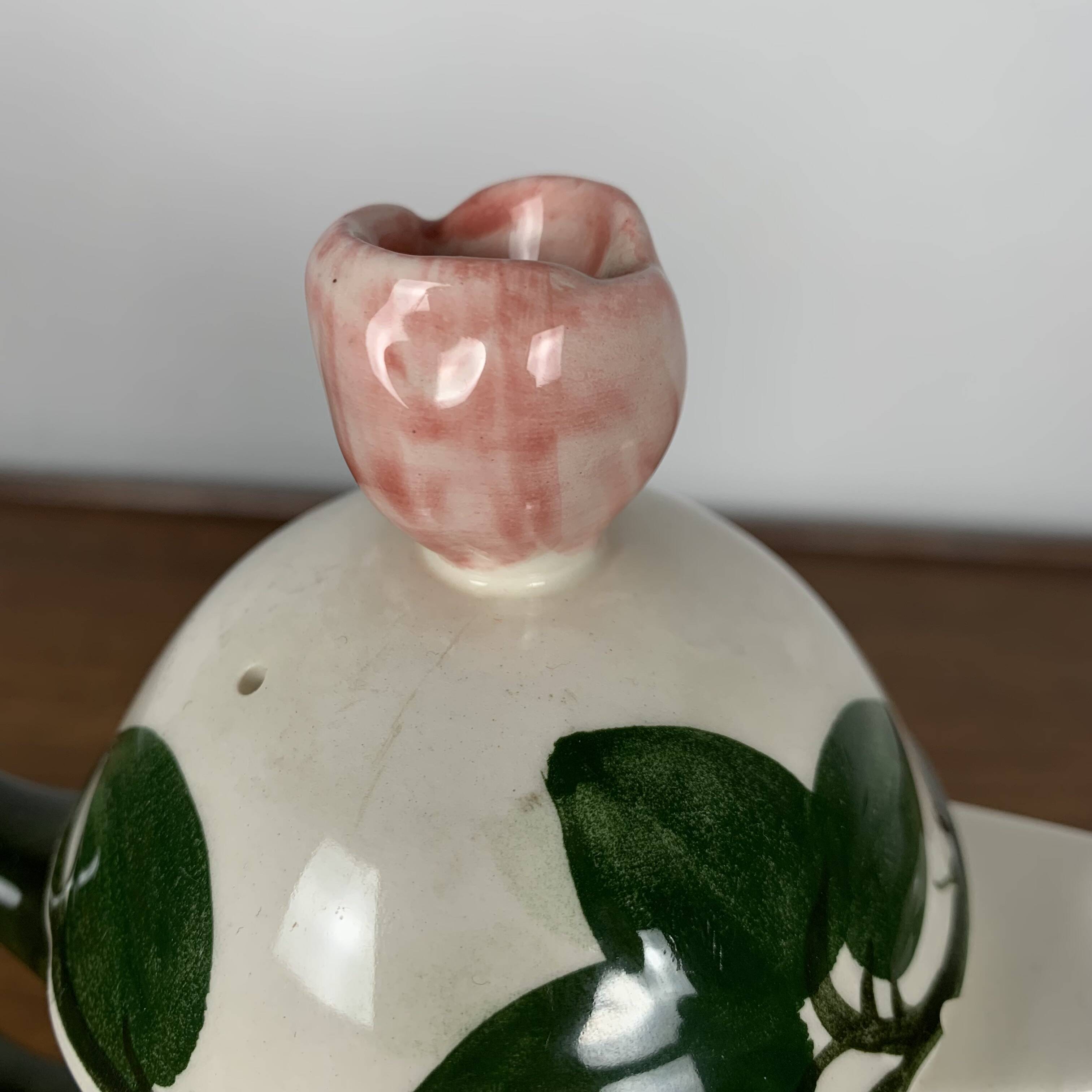 Villeroy & Boch "Wild Rose" teapot / coffee maker, 1970