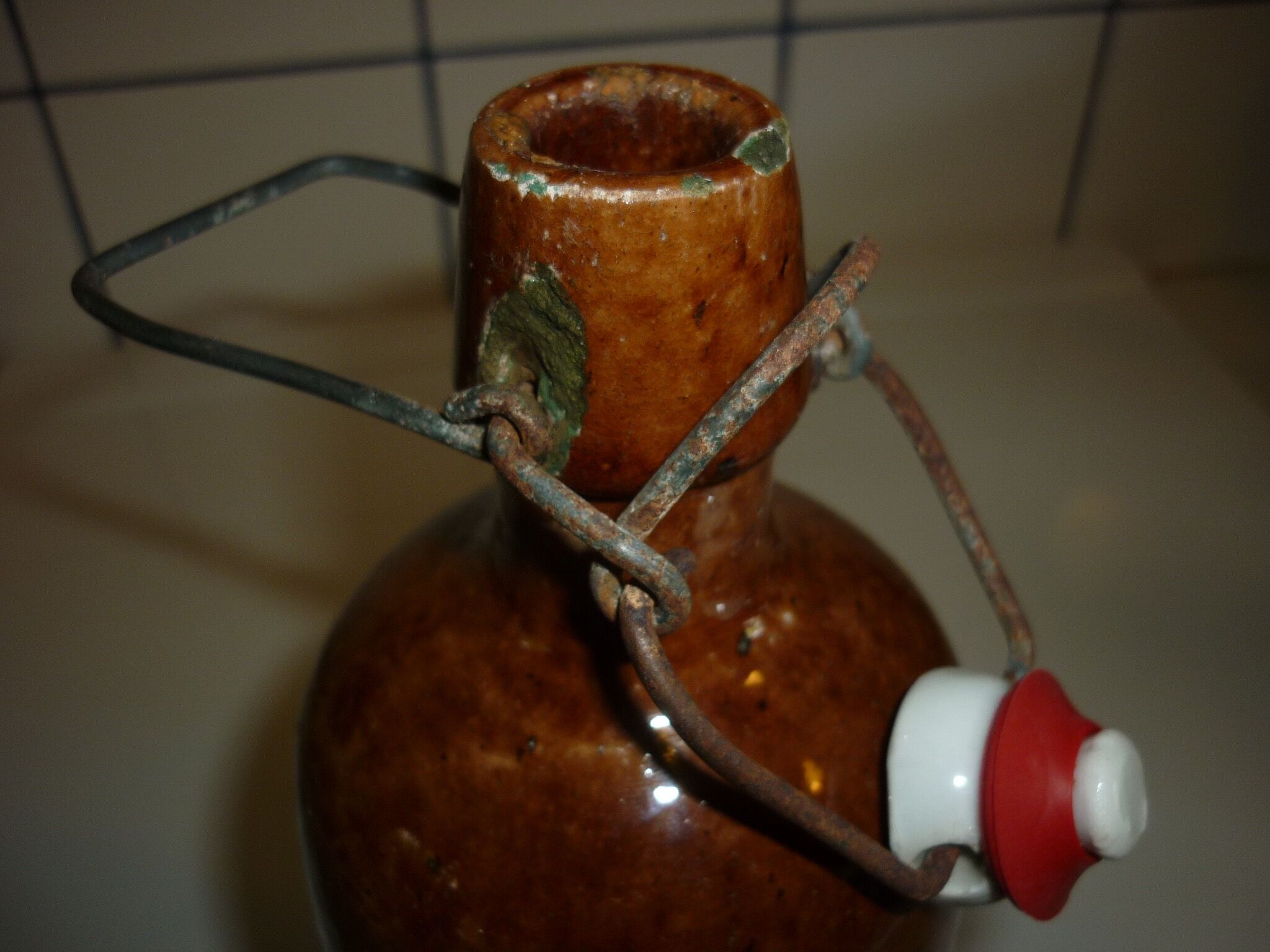 Bottle bottle sandstone mechanical cork