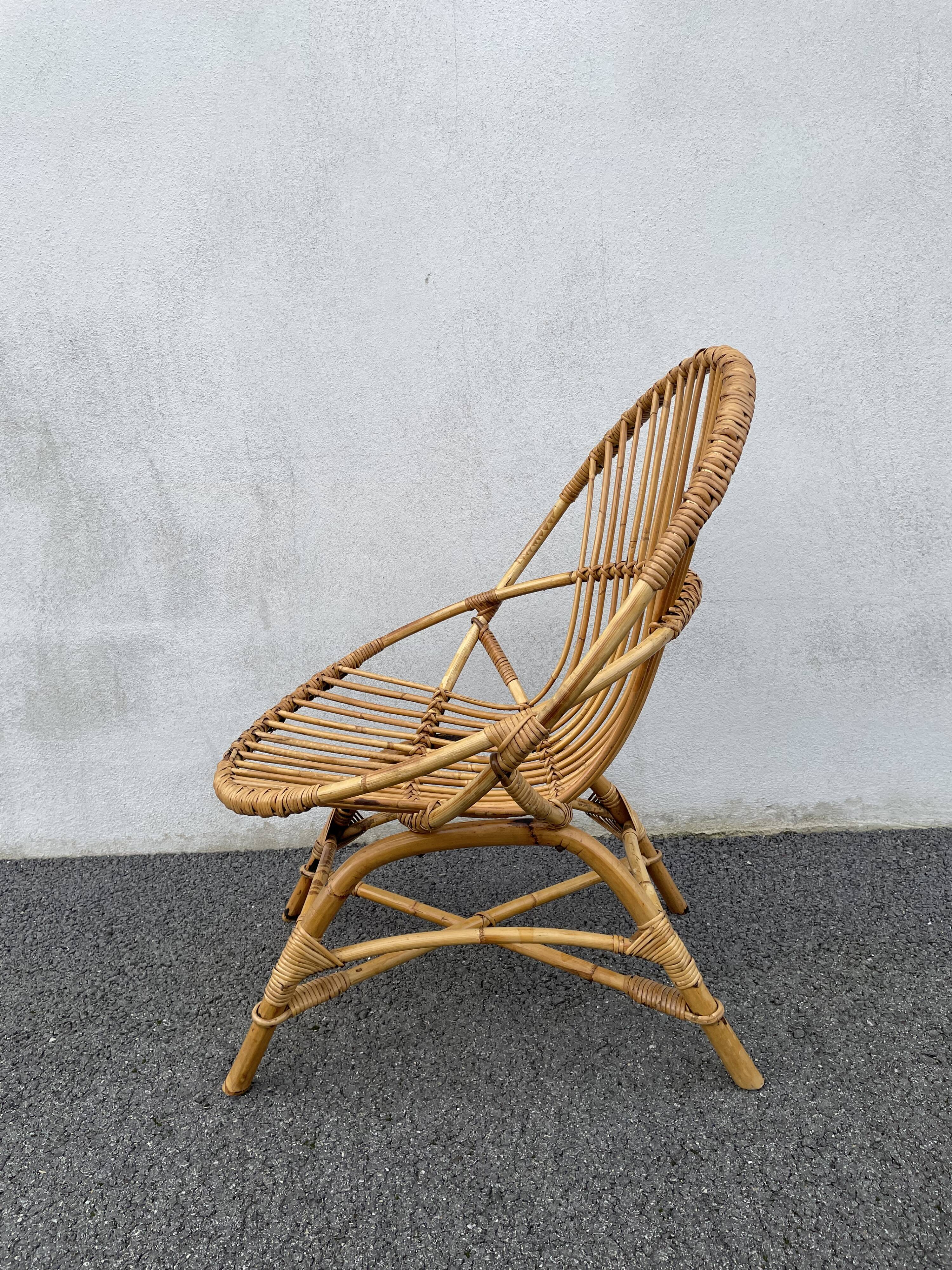 Rattan basket chair