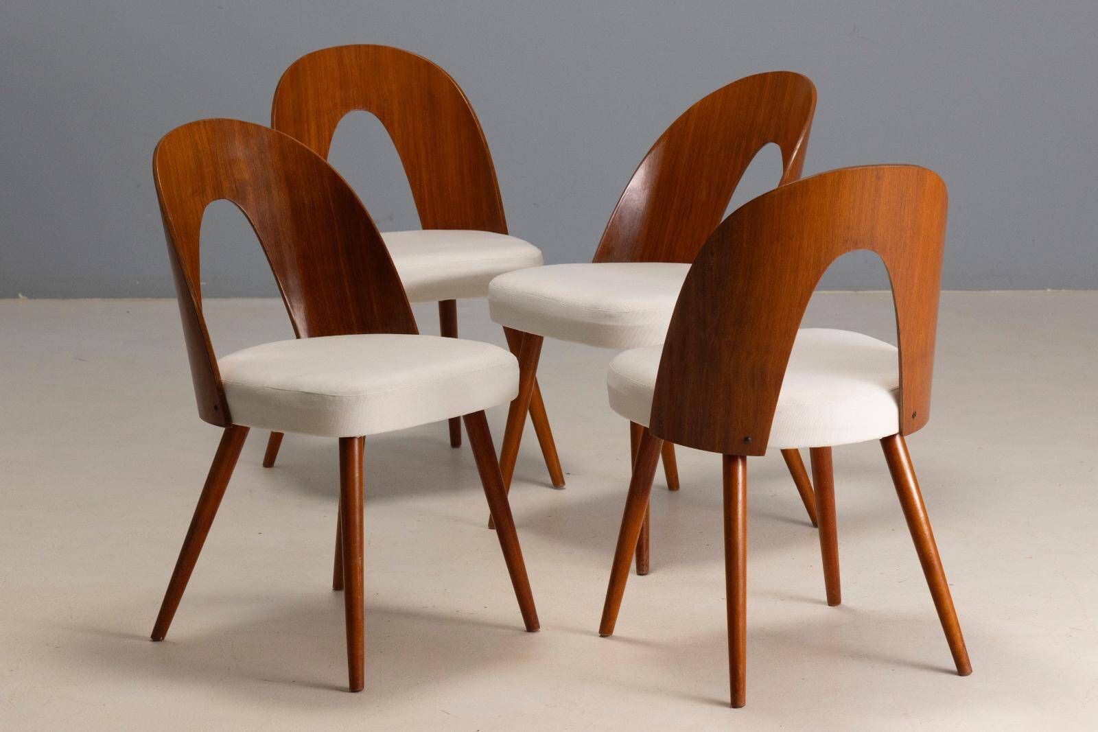 Set of four dining chairs, Antonín Šuman, 1960s, Czechoslovakia