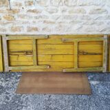 Folding brewery table