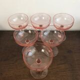 Champagne glass in pink glass with floral engraving
