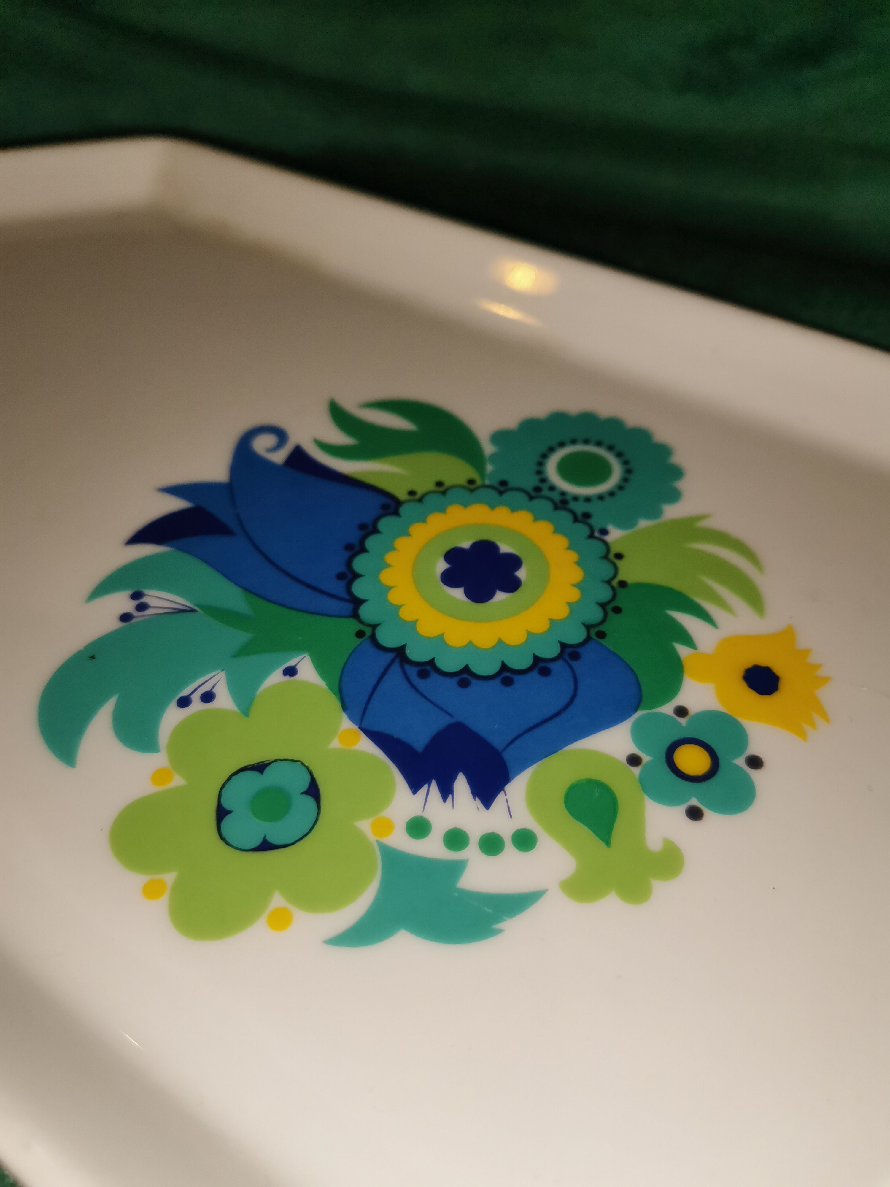 Plat à cake motif vintage