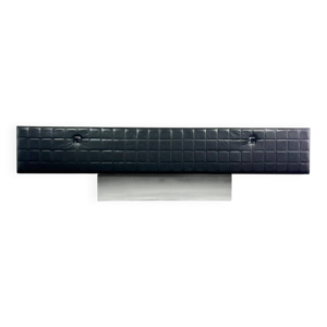 Lowboard moderniste,