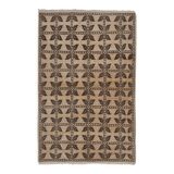 Vintage Turkish rug from Oushak, hand-woven 122x190 cm