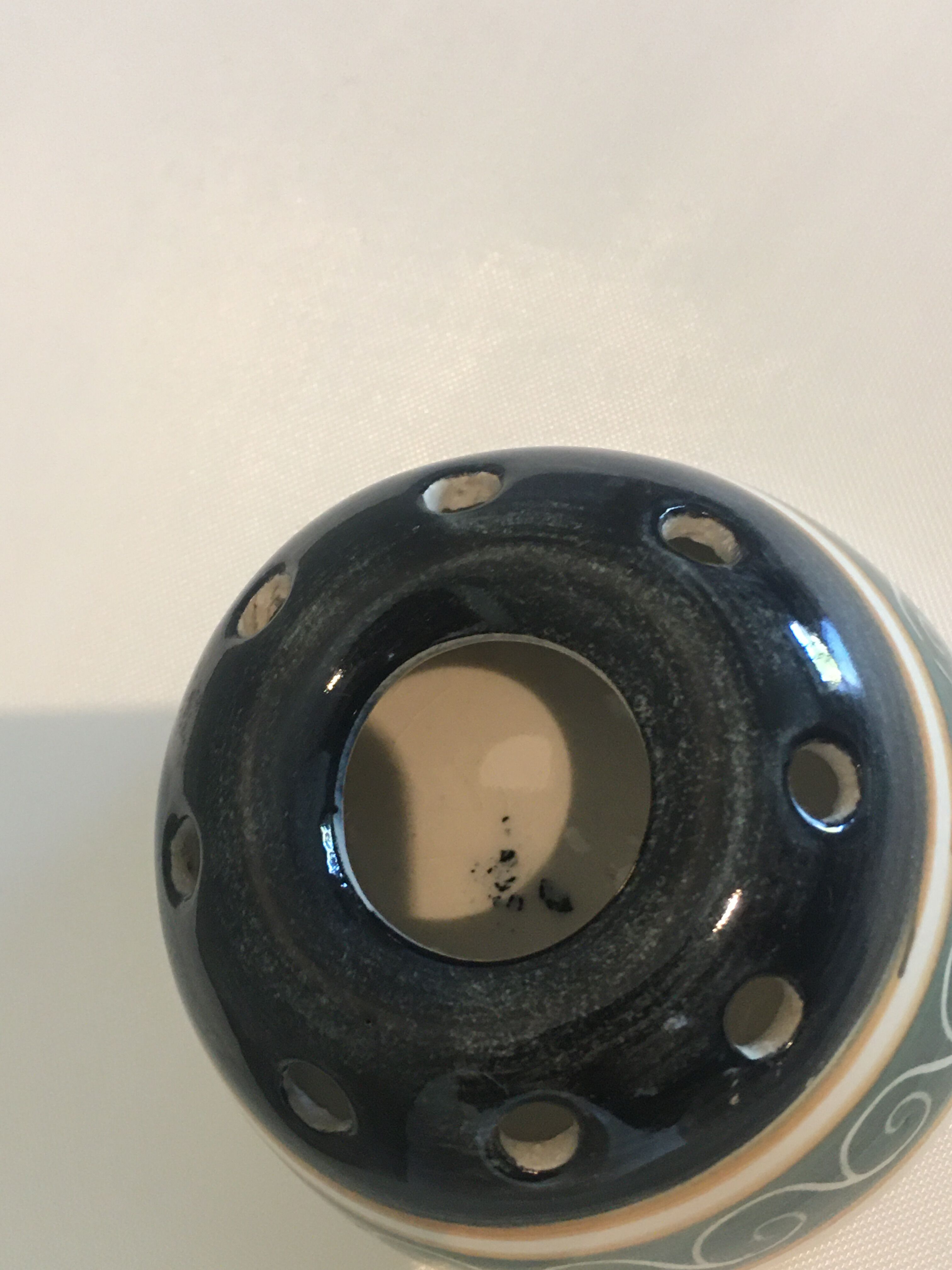 “Priory Pottery Jersey” Flower Vase