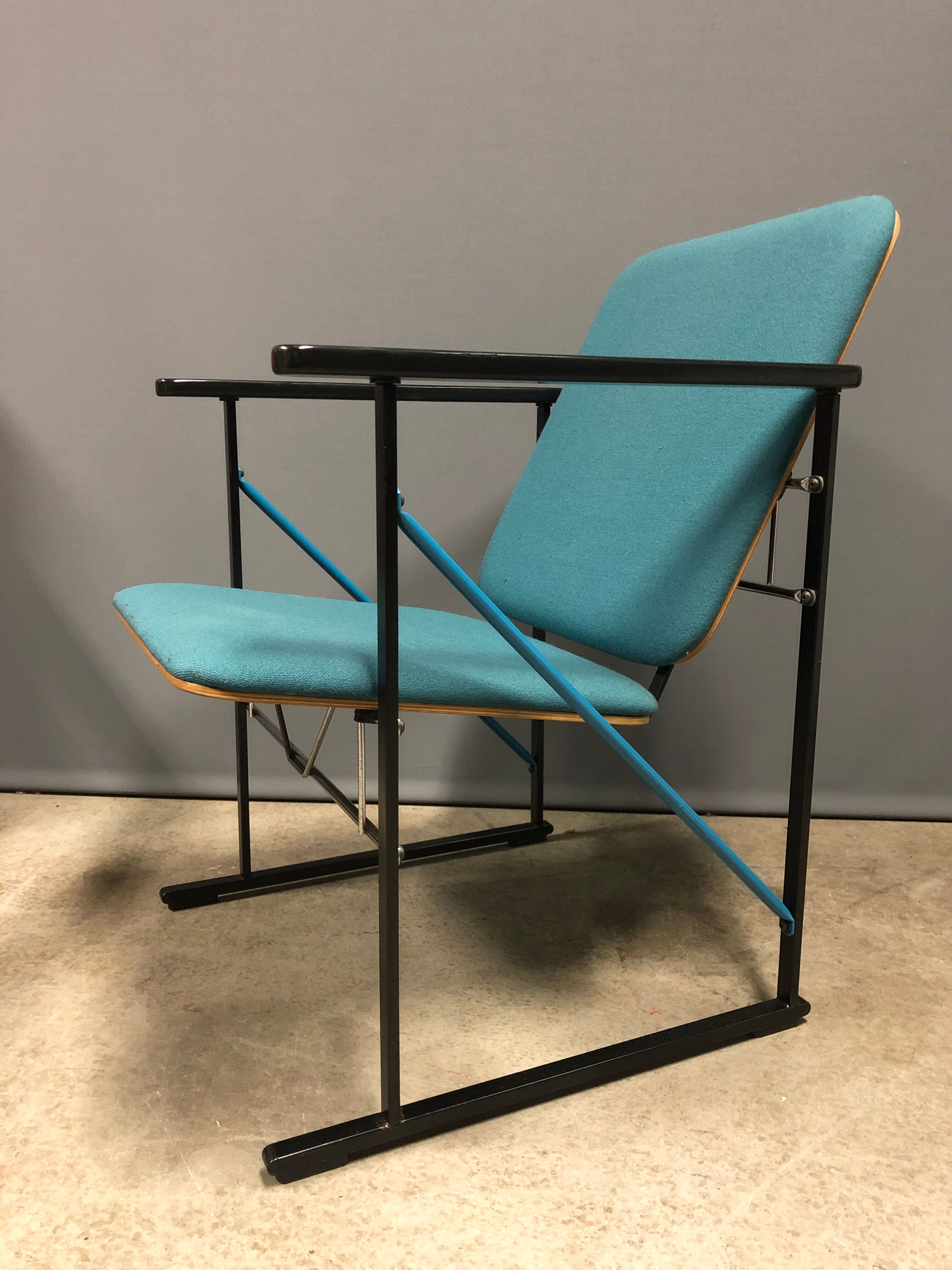 Yrjö kukkapuro lounge chair for avarte 1980's